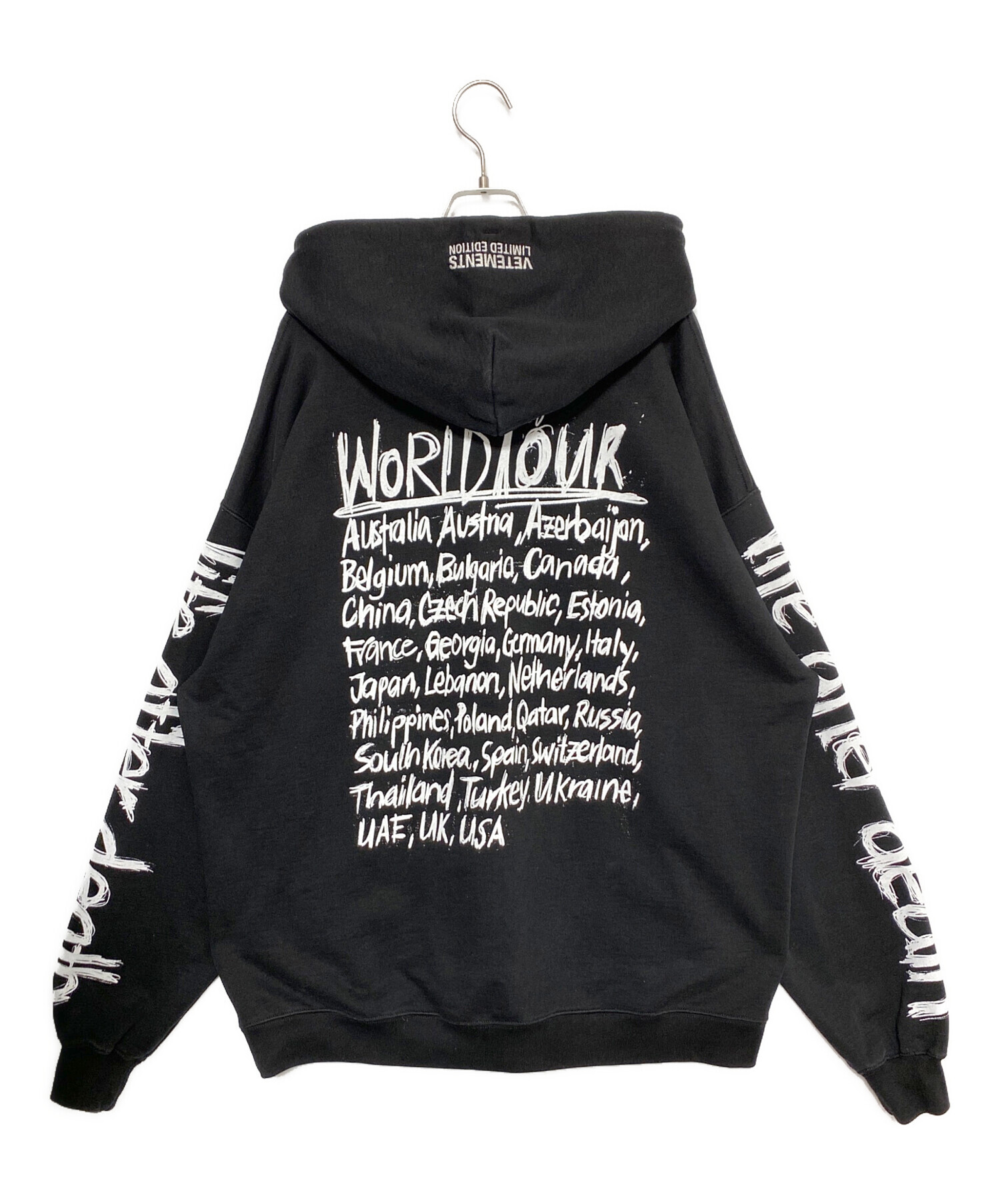 中古・古着通販】VETEMENTS (ヴェトモン) WORLD TOUR ロゴ フーディ