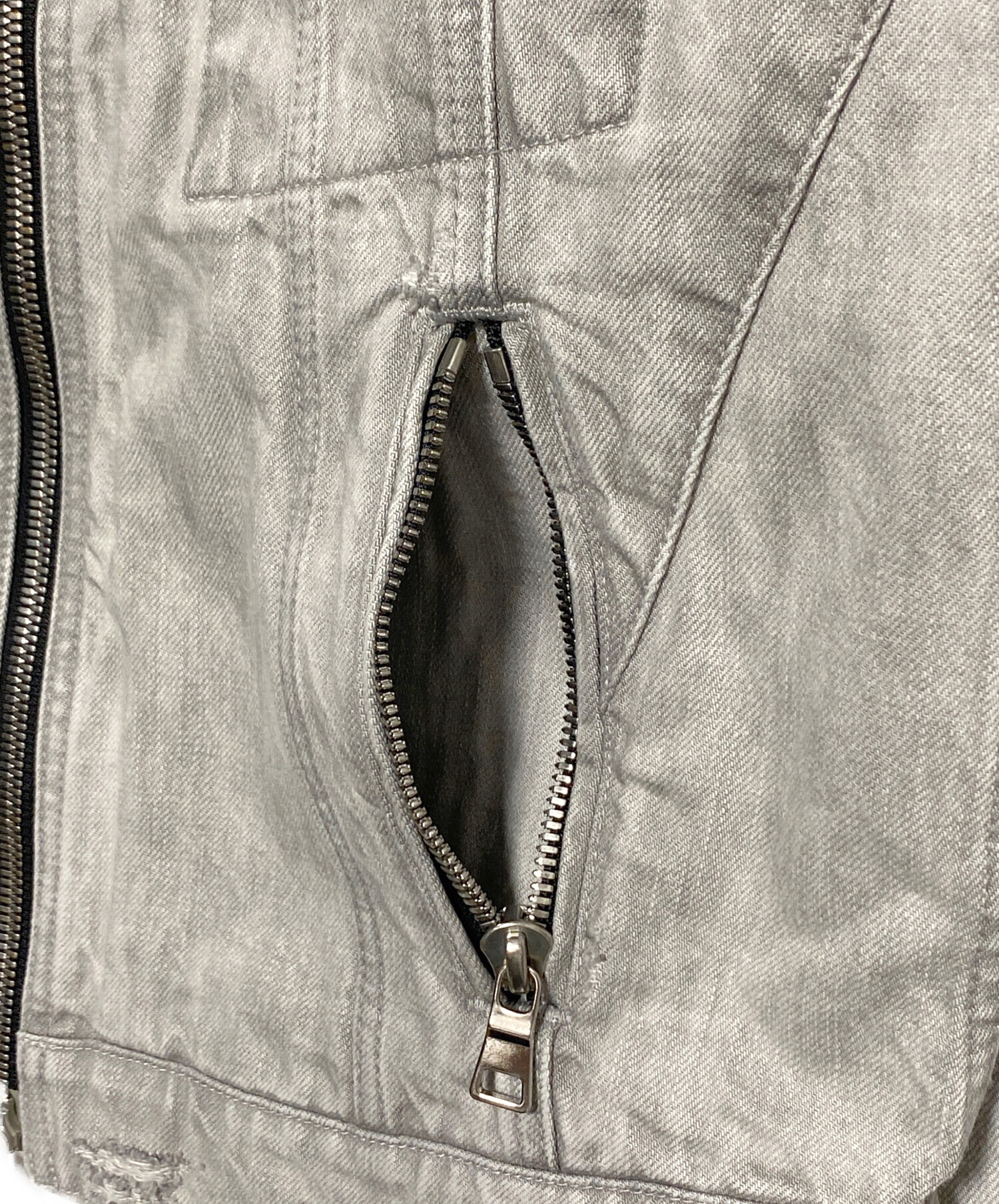 中古・古着通販】BALMAIN (バルマン) Distressed zip-up denim jacket 