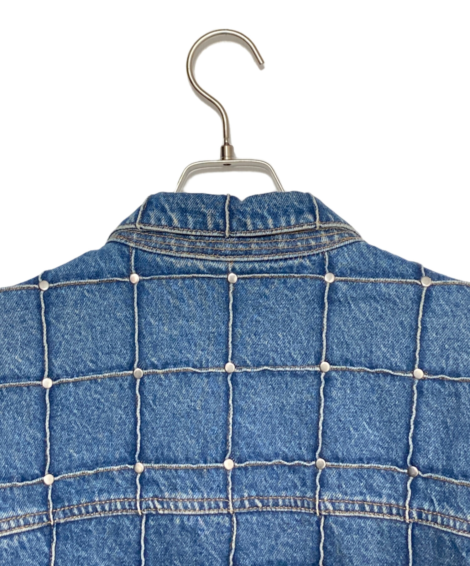 Supreme Studded Denim Jacket シュプリーム デニム Supreme Studded Denim Trucker Jacket (SS17) - $228