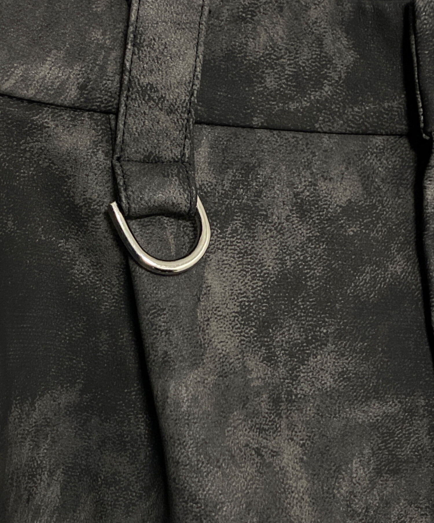 中古・古着通販】BREATH (ブレス) NEWRICH 2TACK SHORTS ブラック  