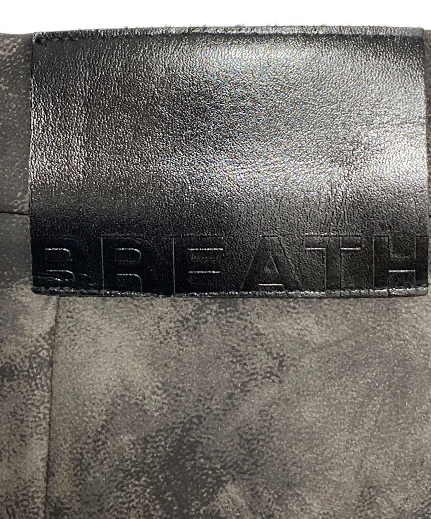 中古・古着通販】BREATH (ブレス) NEWRICH 2TACK SHORTS ブラック  