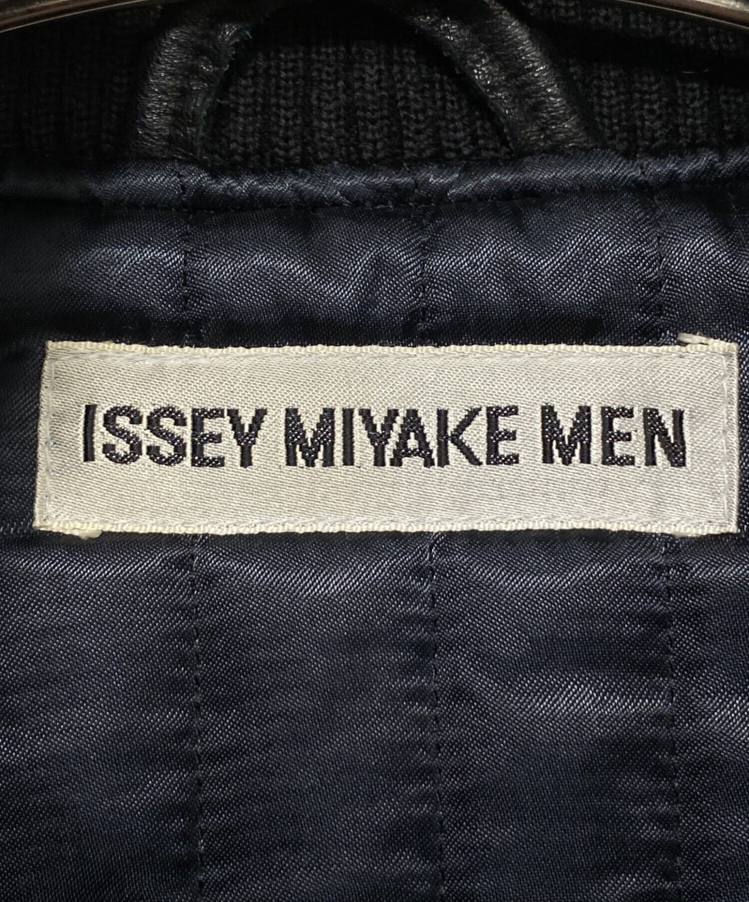 筆タグ issey miyake men varsity jacket KAI KAI KI KI' patched varsity jacket from ISSEY MIYAKE MEN