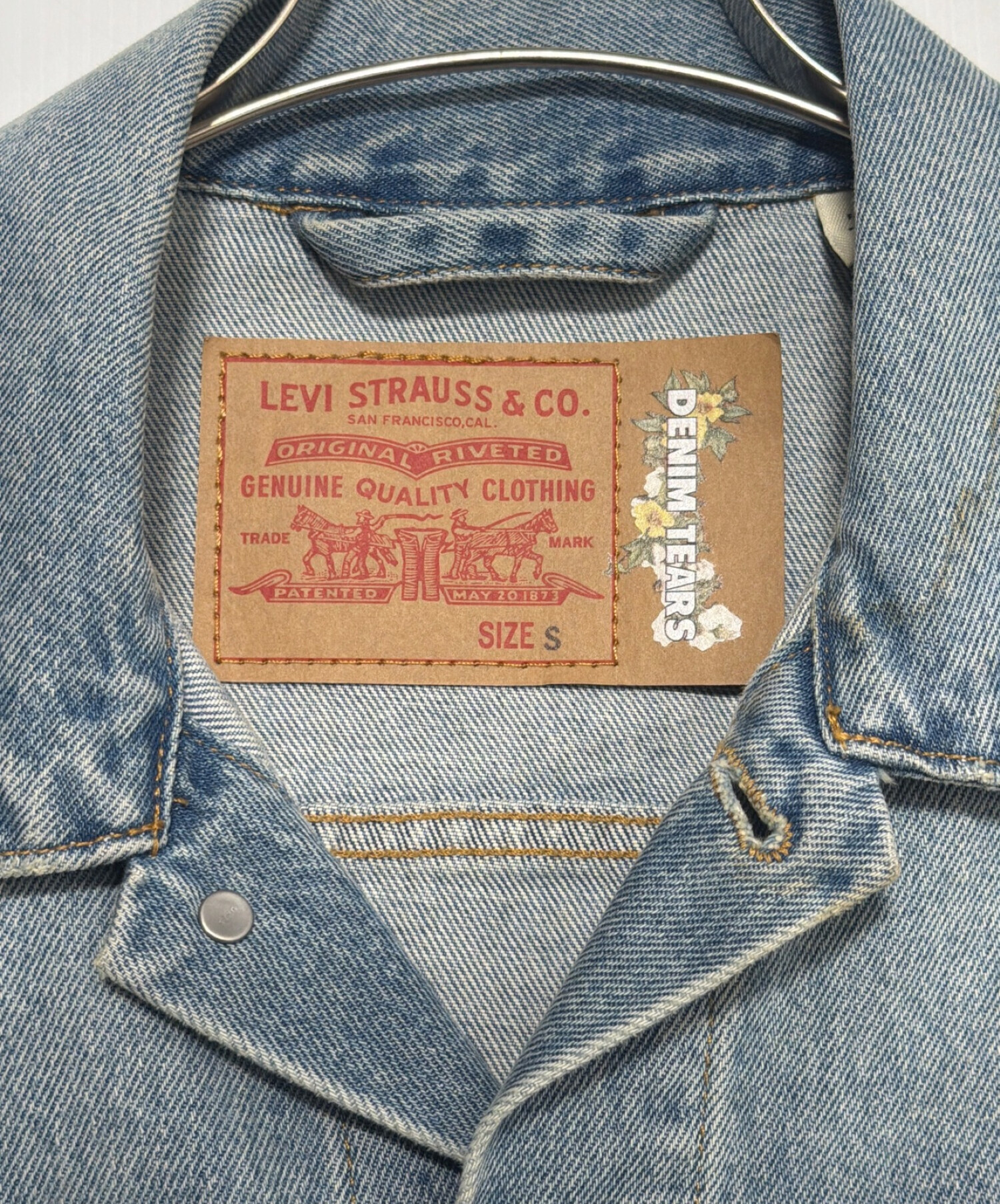 【美品】DENIM TEARS × Levi'sヴィンテージ風デニムジャケット DENIM TEARS LEVI'S デニムジャケット Mサイズ