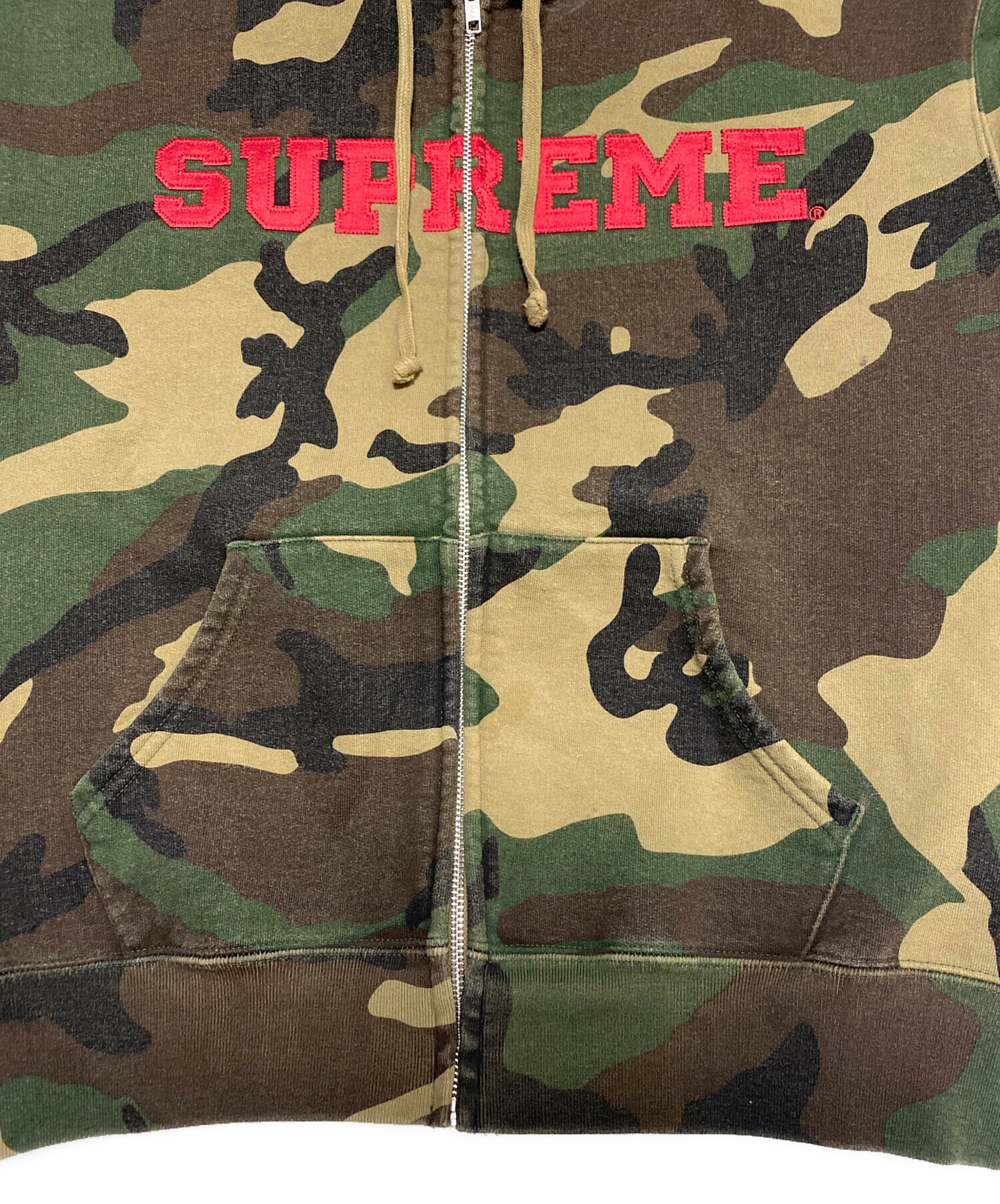 トップス Supreme Collegiate Applique Zip Up Camo Supreme】Small Box Zip Up Hooded Sweatshirt☆Camo☆24FW☆ (Supreme