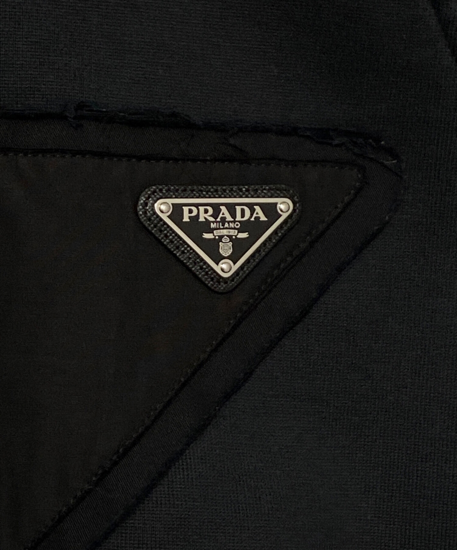プラダ トライアングルロゴ クロップド パーカー トップス ブラック L【中古】 PRADA - 美品 プラダ PRADA 2023年 スウェット パーカー ジップアップ