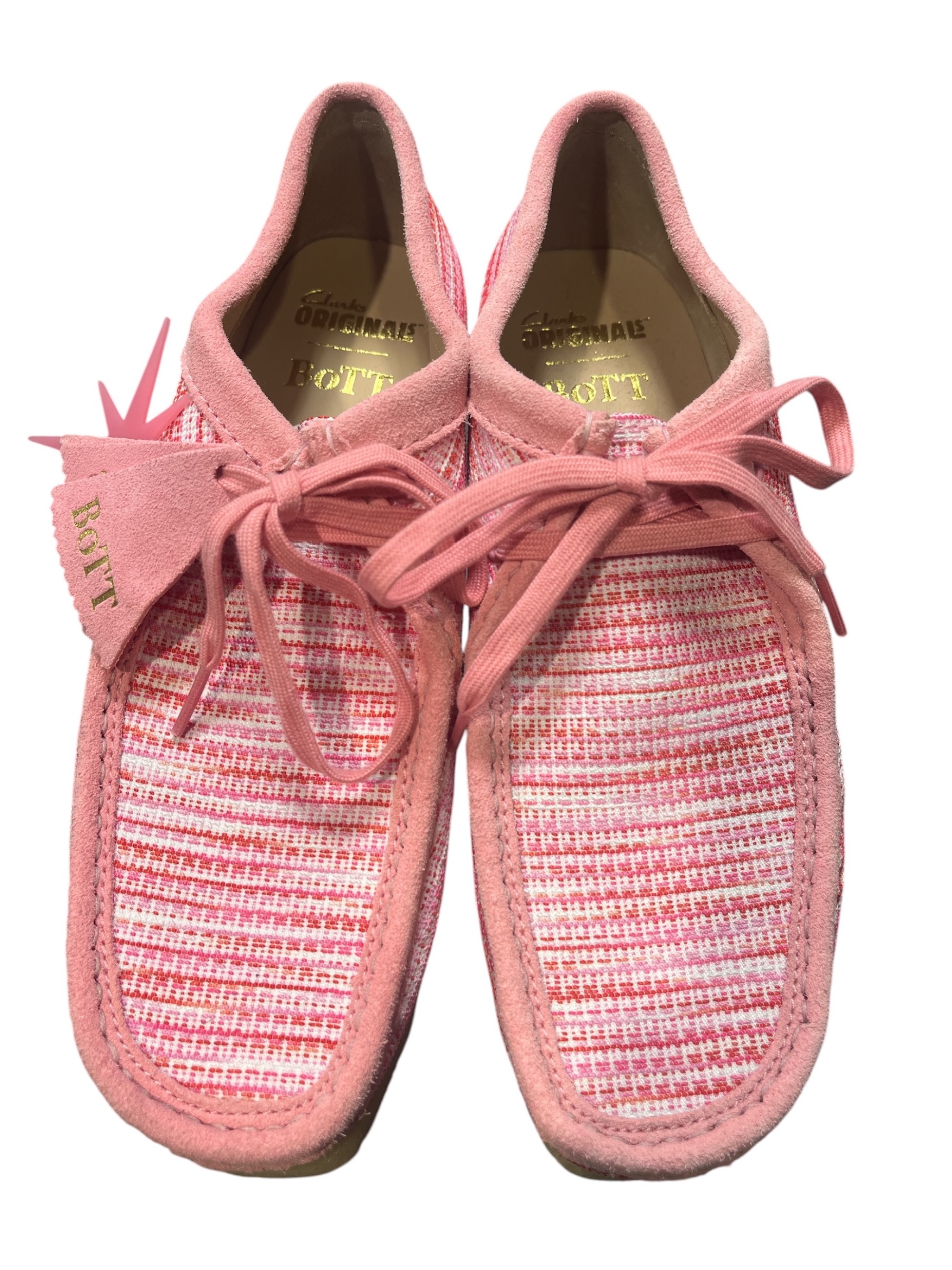 Clarks ワラビー USED美品 中古・古着通販】CLARKS (クラークス) BoTT (ボット) Wallabee ピンク