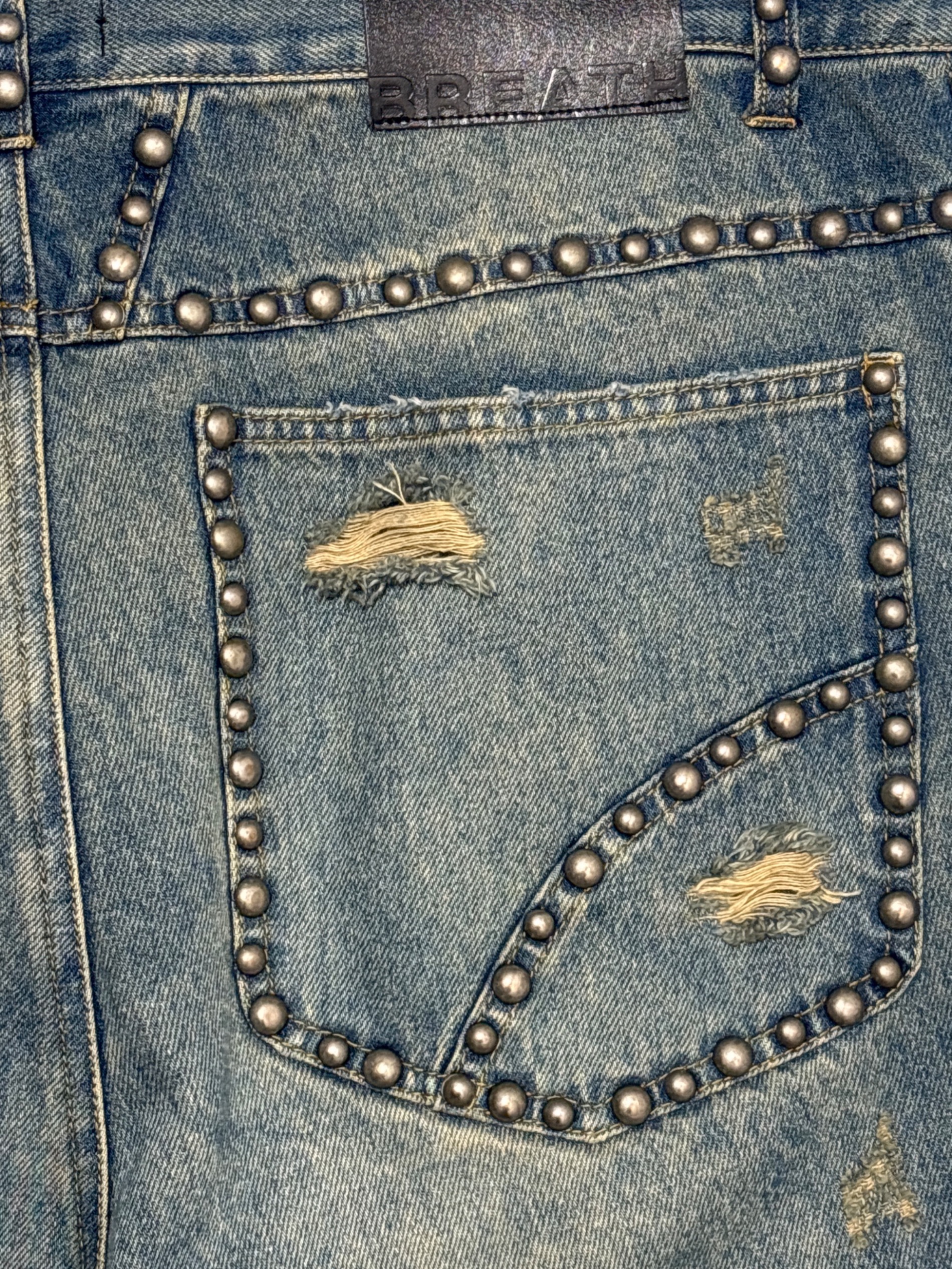 中古・古着通販】BREATH (ブレス) SUICIDE STUDS DENIM SHORTS