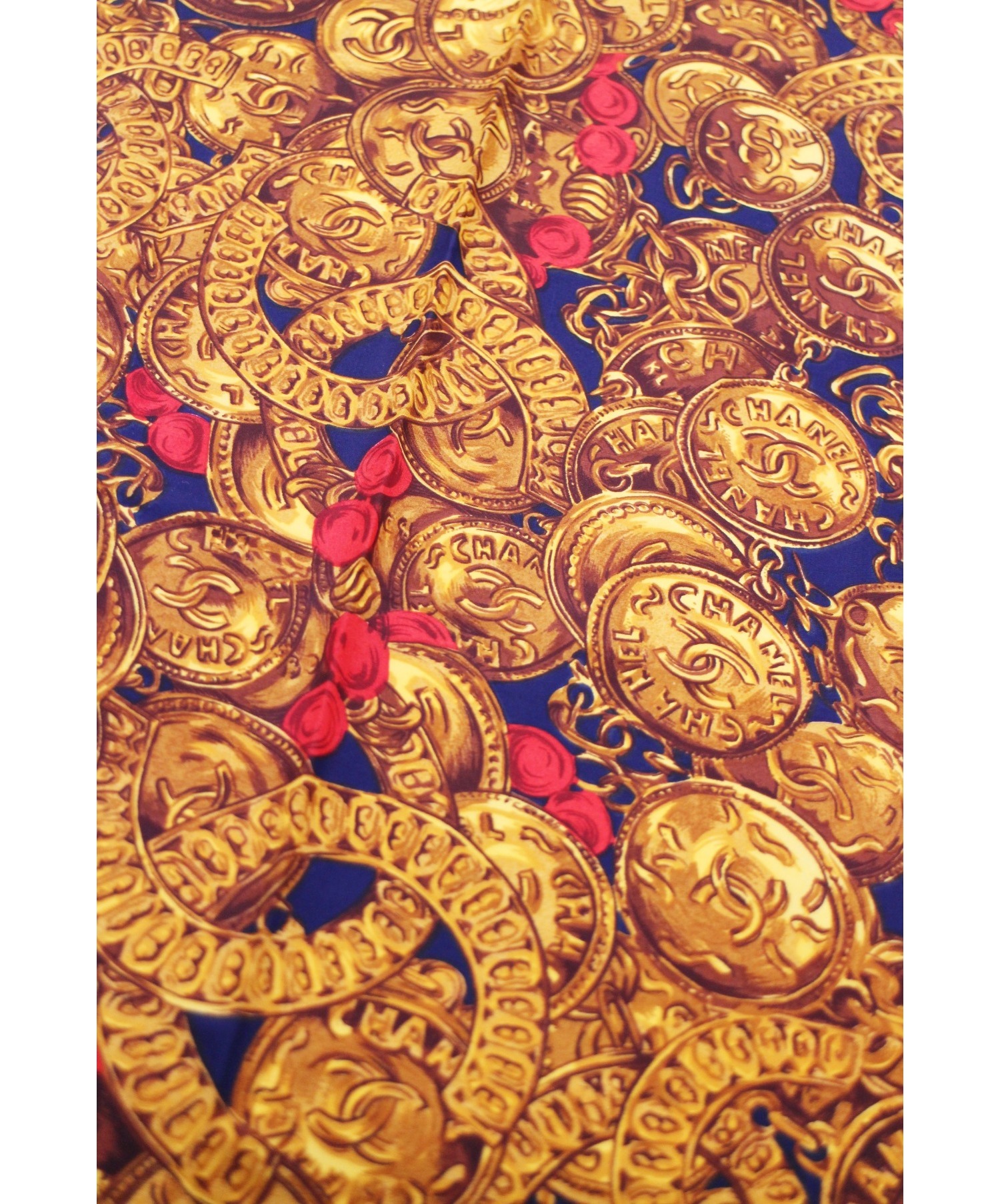 シャネル CHANEL シルクスカーフ 中古美品 中古・古着通販】CHANEL (シャネル) シルクスカーフ ネイビー サイズ