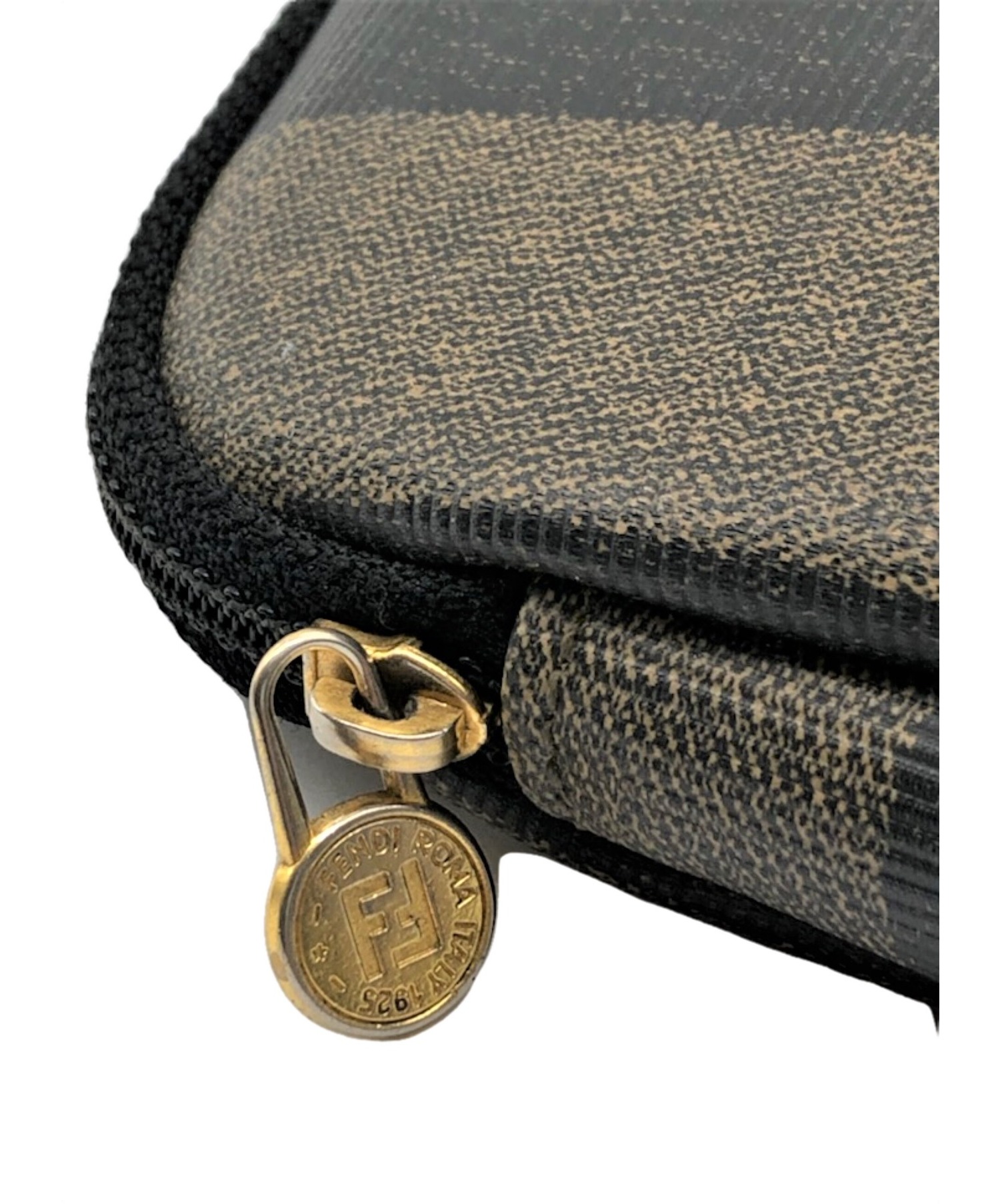 中古・古着通販】FENDI (フェンディ) ペカン柄ポーチ ブラウン