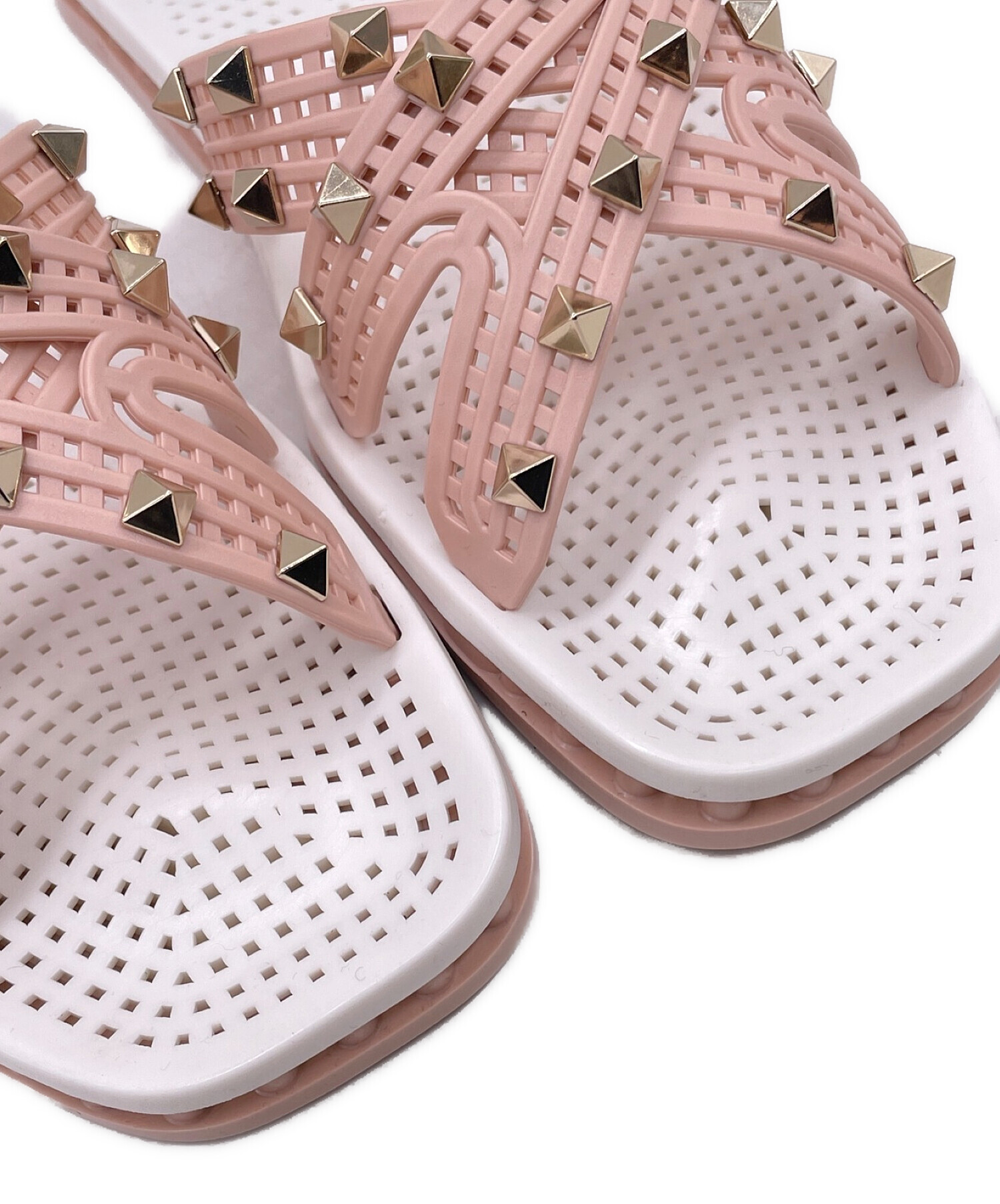 ヴァレンティノ VALENTINO スタッズ ラバー サンダルピンク 【公式通販】