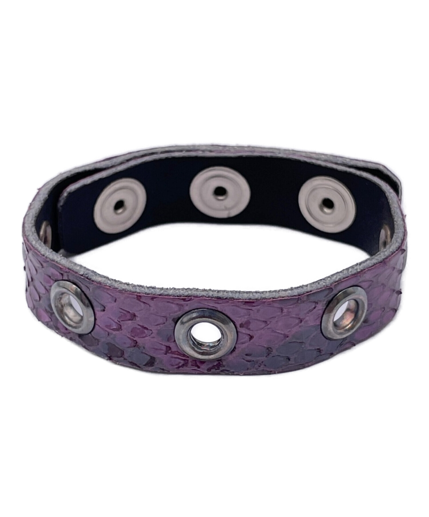 vintage CHANEL ブレスレット バングル パイソン パープル 中古・古着通販】CHANEL (シャネル) パイソンスタッズバングル