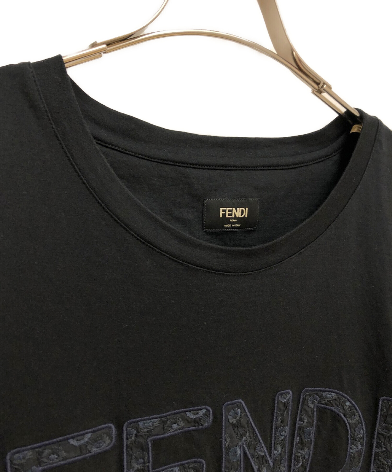 中古・古着通販】FENDI (フェンディ) フラワーロゴTシャツ ブラック 