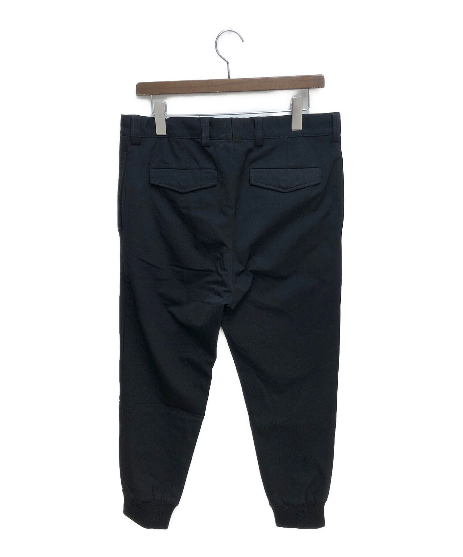 中古・古着通販】PRADA (プラダ) ナイロンジョガーパンツ ブラック 