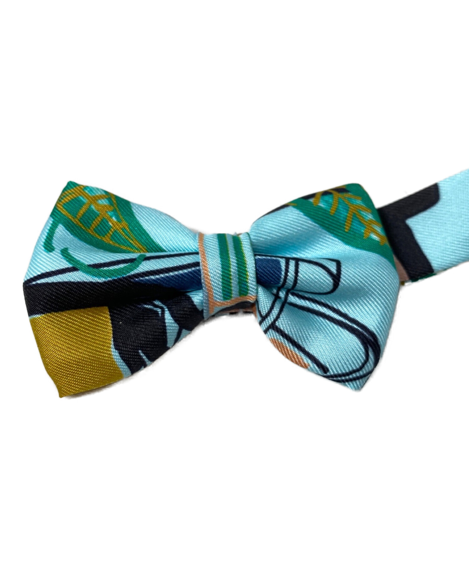 未使用　箱付　袋付　エルメス　ネクタイ　青紺・緑　植物・蝶柄 HERMES 花柄 ネクタイ 青 HERMES #apzt エルメス ネクタイ 紺 青 黄