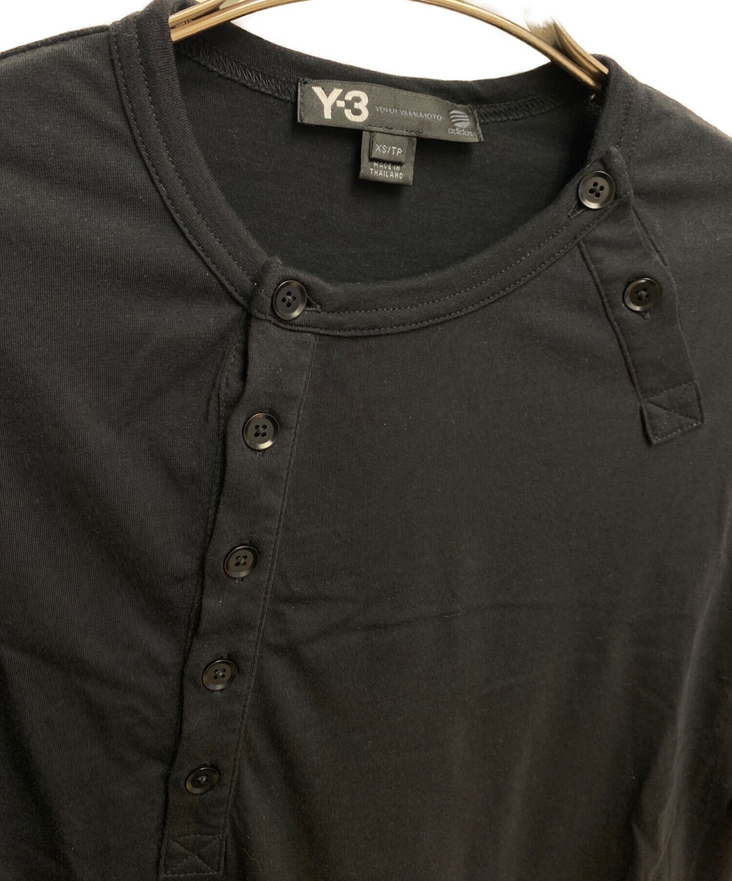 中古・古着通販】Y-3 (ワイスリー) ボタンデザインカットソー ブラック 