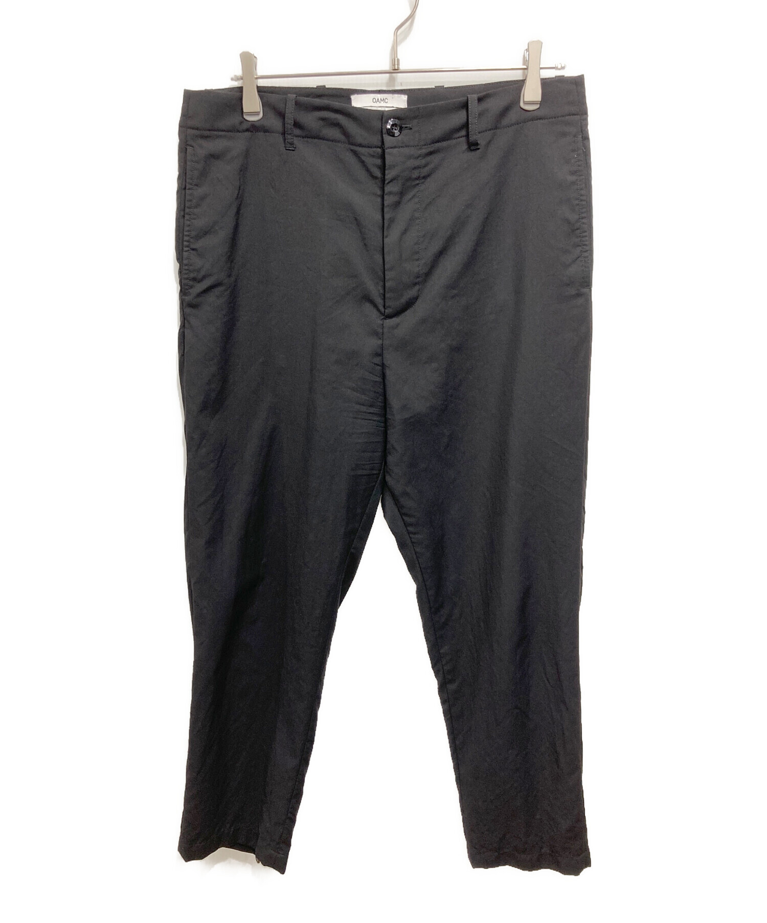中古・古着通販】OAMC (オーエーエムシー) Cropped Zip Trousers