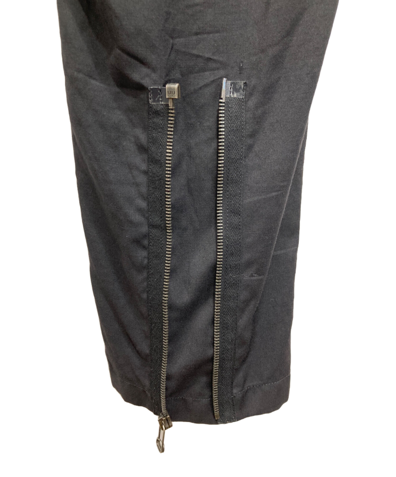 中古・古着通販】OAMC (オーエーエムシー) Cropped Zip Trousers
