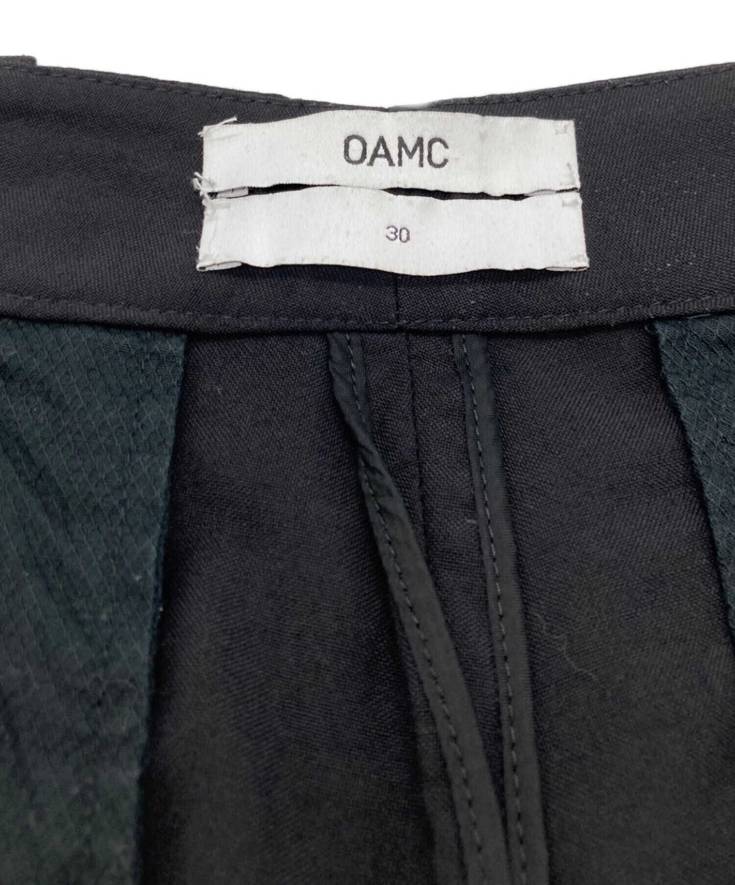 中古・古着通販】OAMC (オーエーエムシー) Cropped Zip Trousers