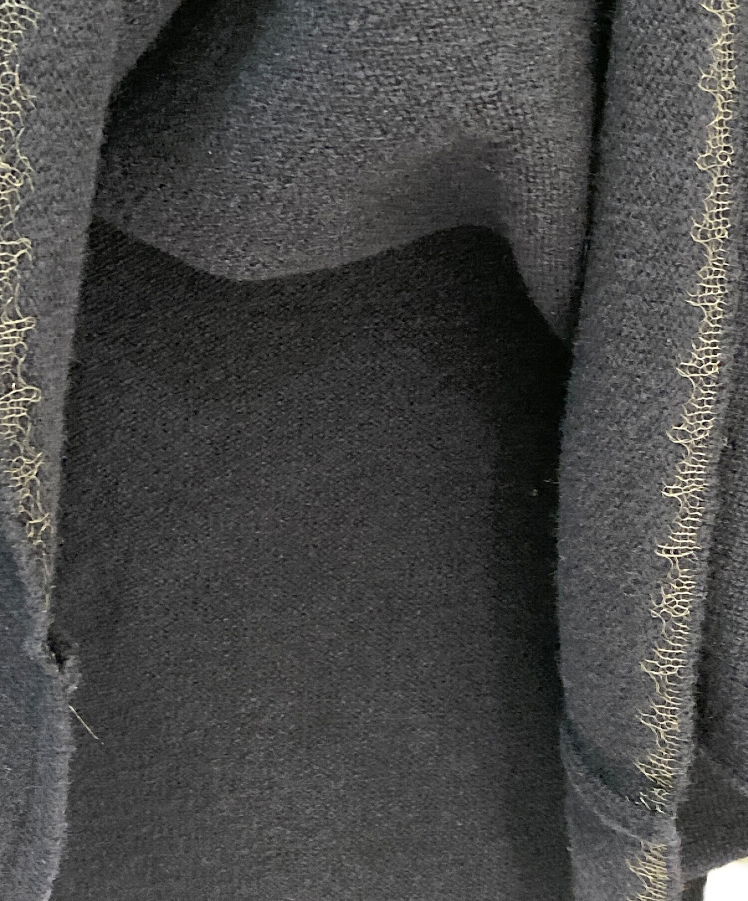 中古・古着通販】MIU MIU (ミュウミュウ) Vネックバックロゴニット