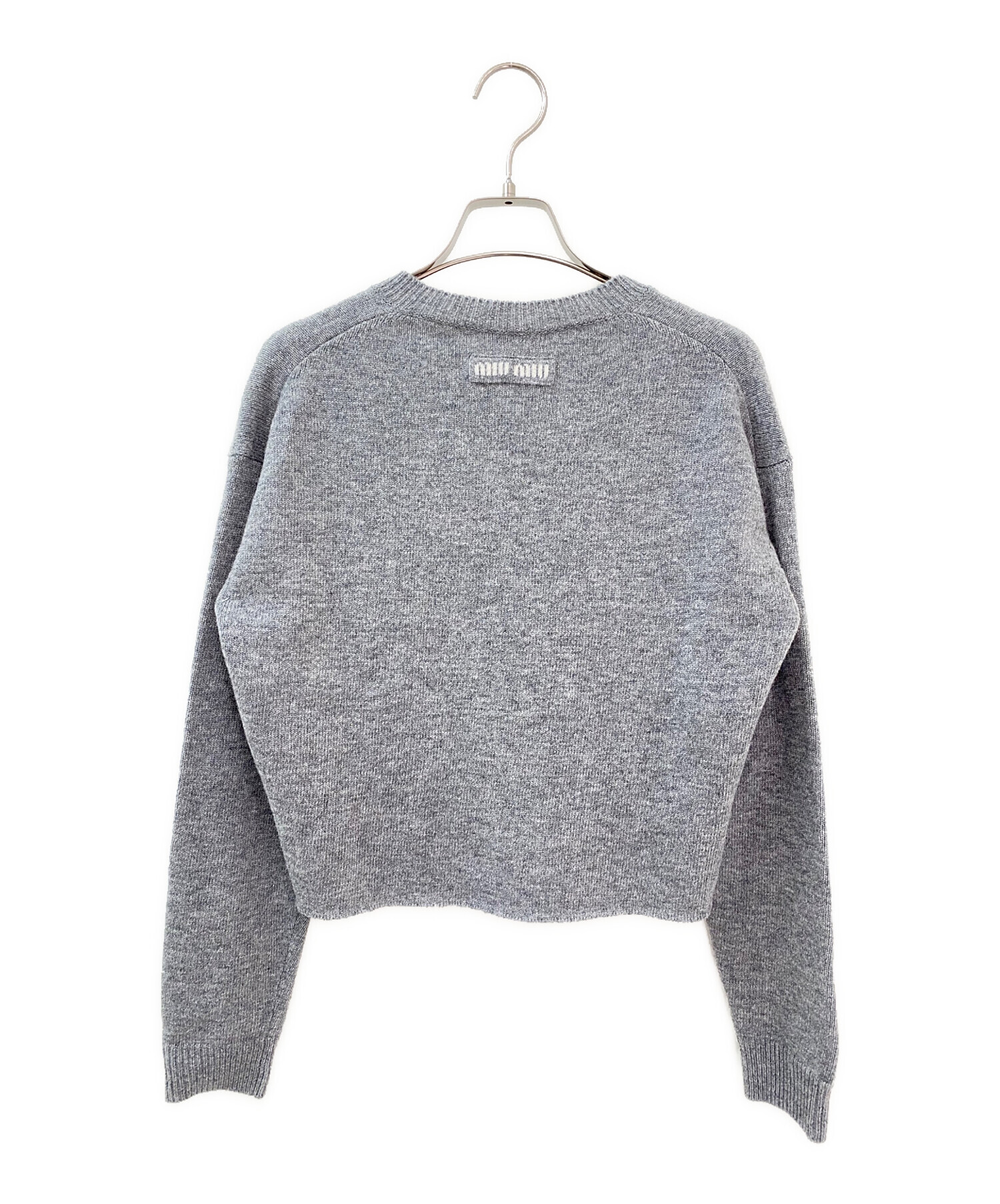 中古・古着通販】MIU MIU (ミュウミュウ) ショート丈ニット グレー 