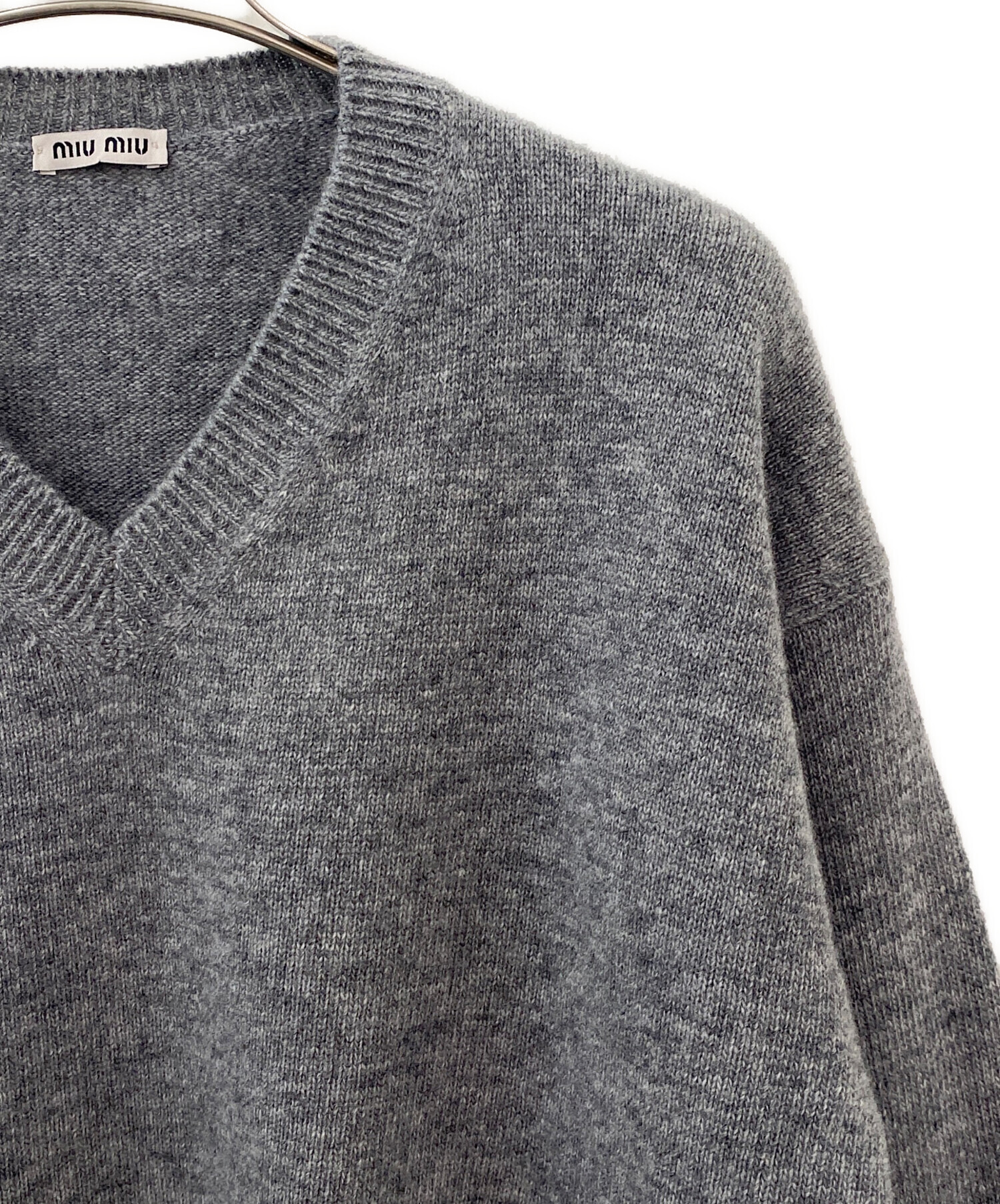 中古・古着通販】MIU MIU (ミュウミュウ) カットオフショート丈ニット