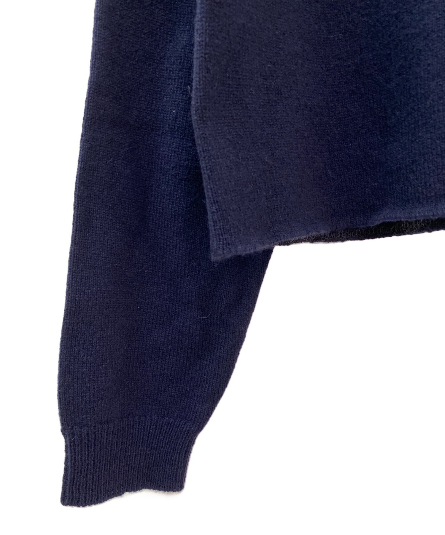 中古・古着通販】MIU MIU (ミュウミュウ) カットオフショートニット