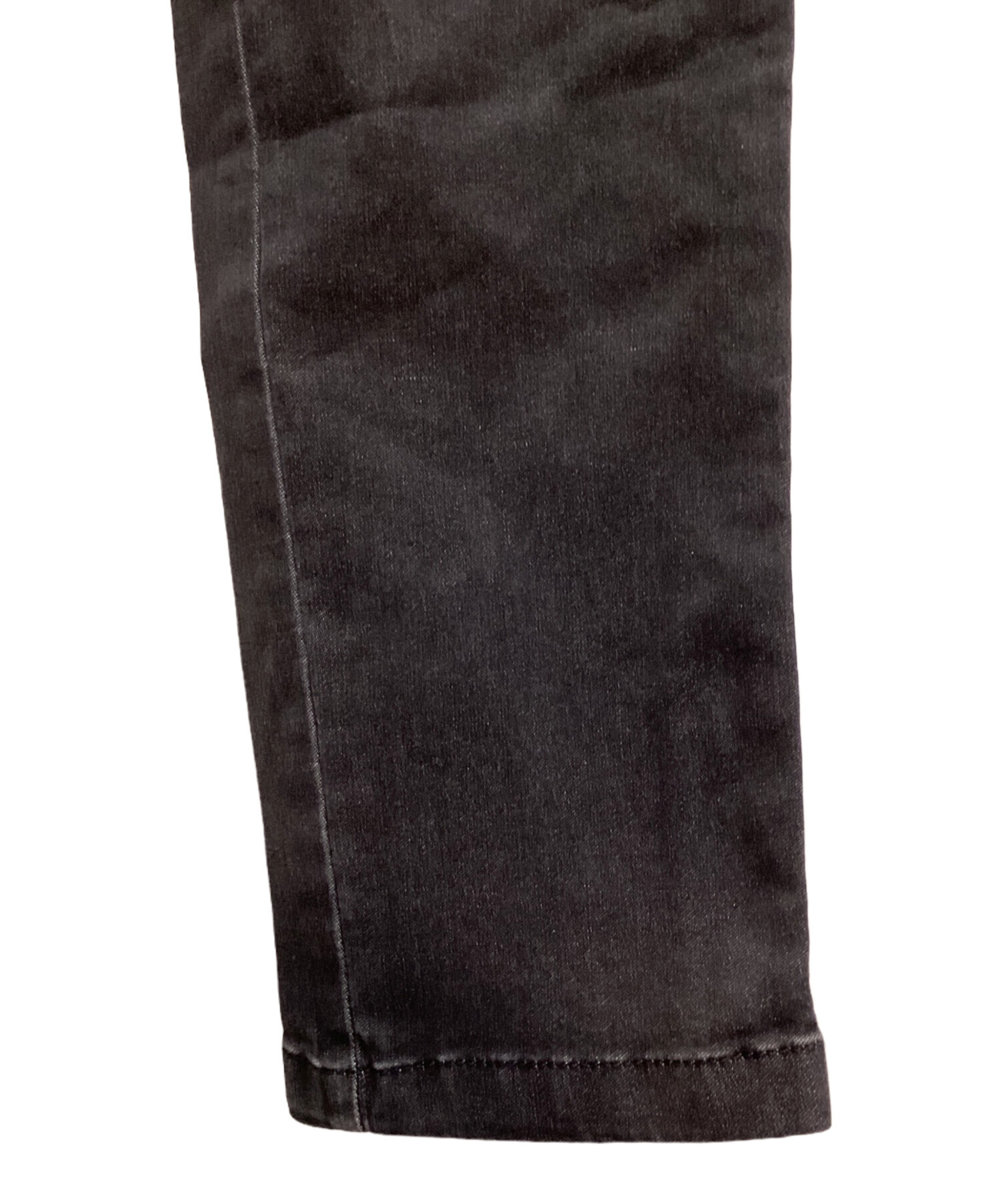 ち*ー様 LOUIS VUITTON ブラックデニムパンツ LOUIS VUITTON（ルイヴィトン）デニムパンツ 黒 サイズ:40(M位