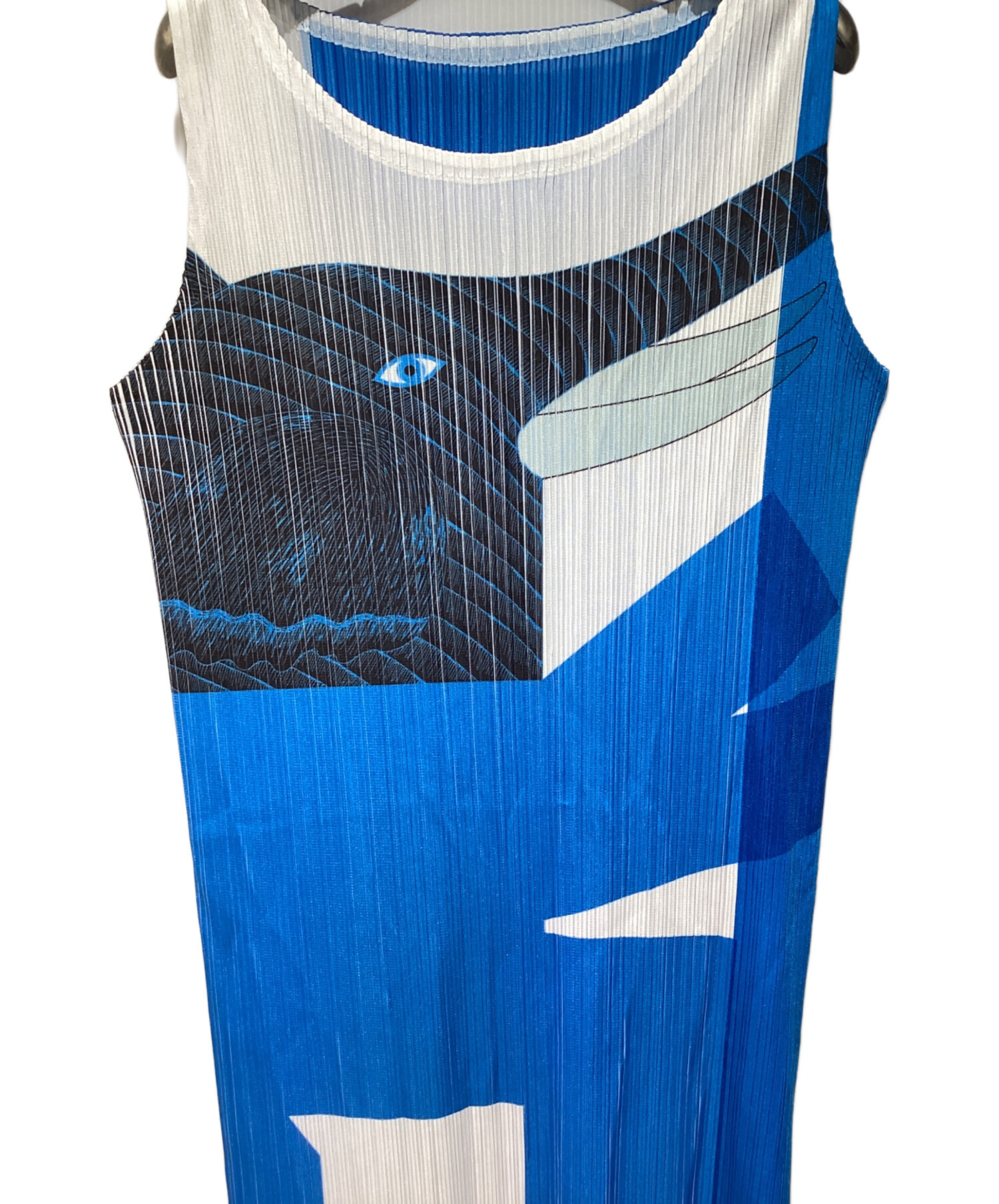 ISSEY MIYAKE ワンピース OBSCURE PLEATS – isseymiyake.com