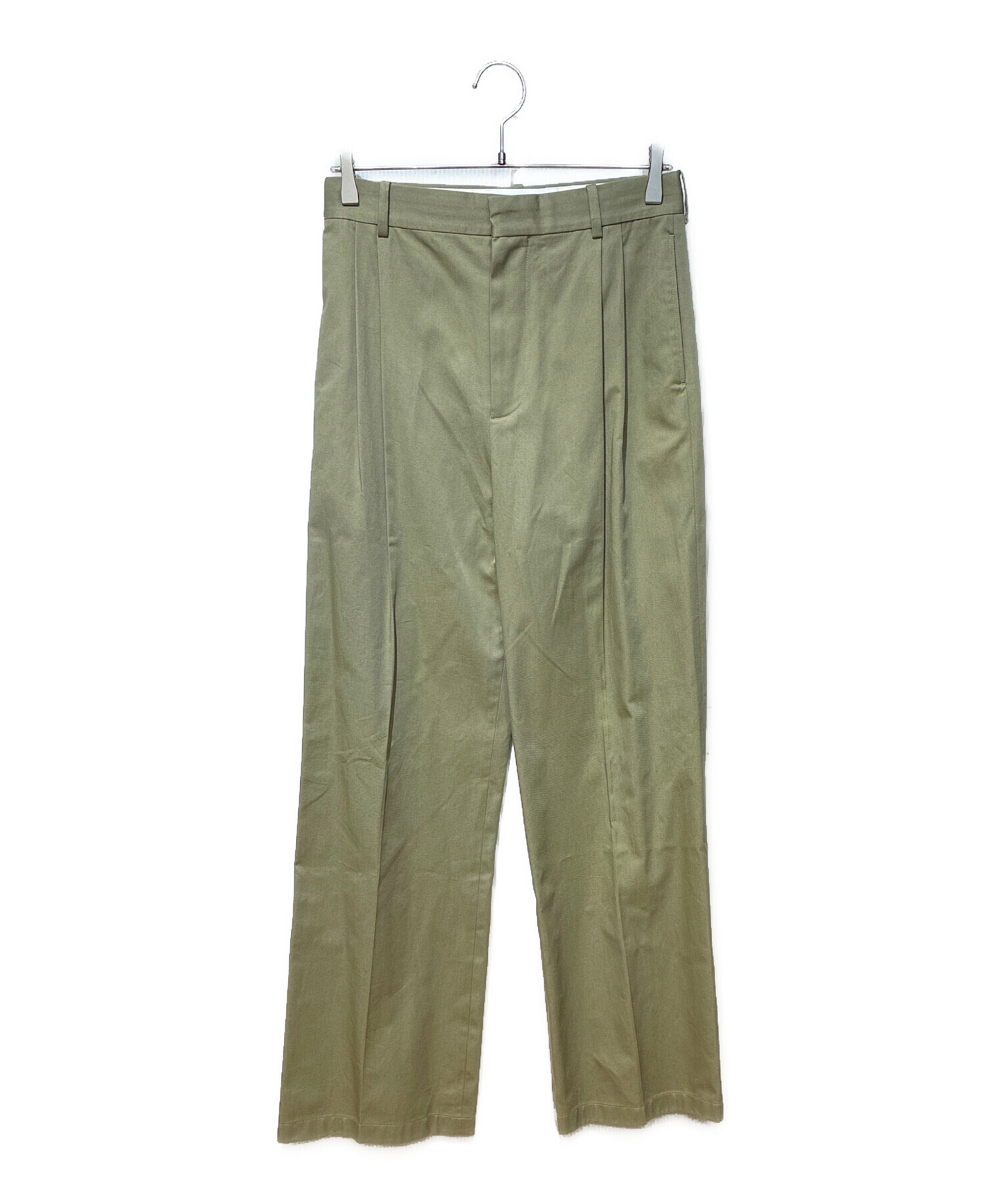 LOEWE オリーブ色 パンツ 中古・古着通販】LOEWE (ロエベ) PLEATED TROUSERS オリーブ サイズ:46