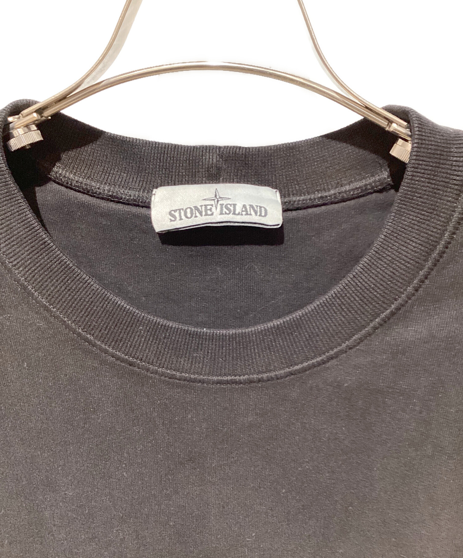 STONE  スウェット 美品 L ワッペン STONE スウェット 美品 L ワッペン STONE ISLAND ワッペンパッチ