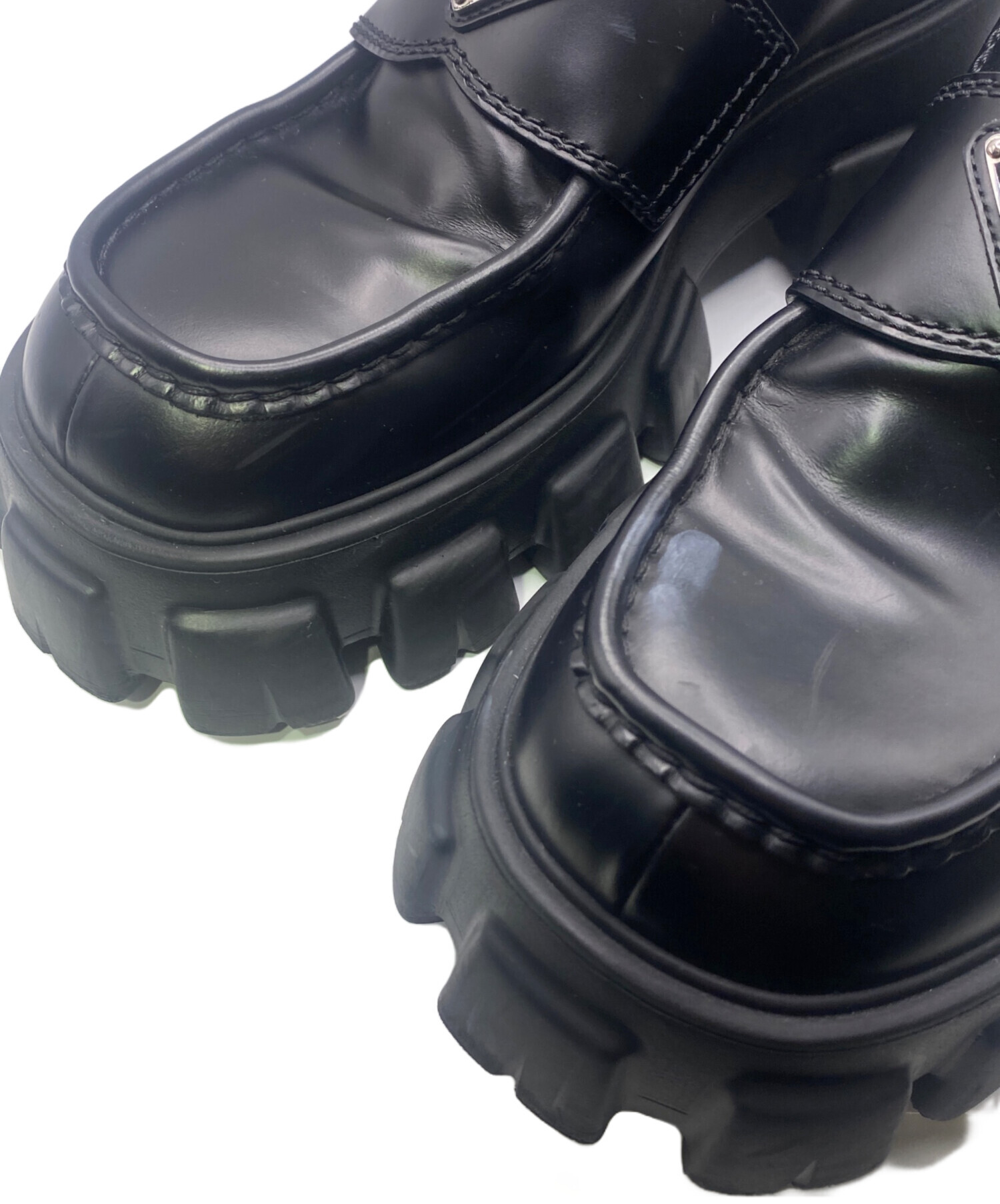 中古・古着通販】PRADA (プラダ) モノリス ブラッシュドレザー