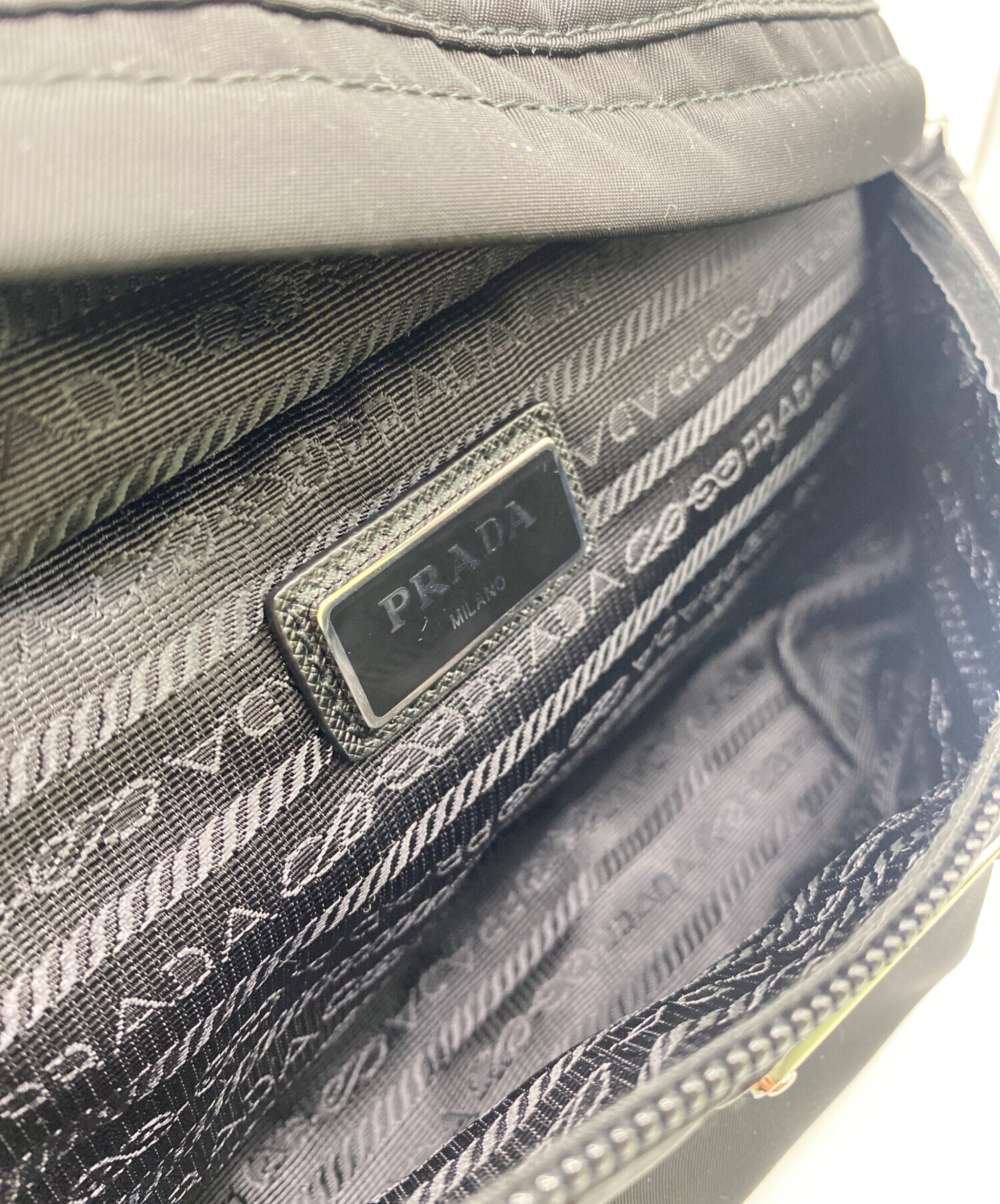 中古・古着通販】PRADA (プラダ) ナイロンウエストポーチ ブラック