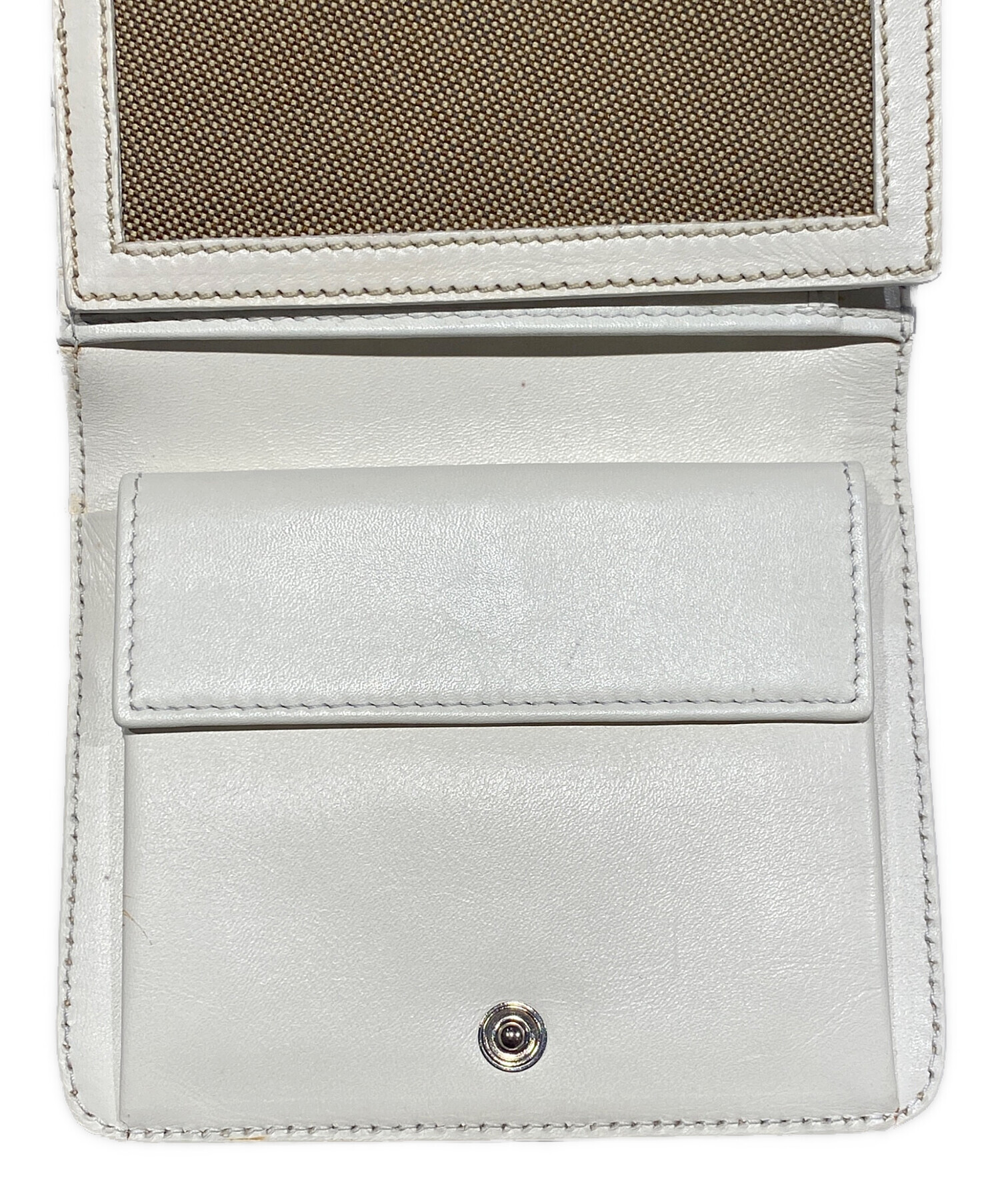 中古・古着通販】PRADA (プラダ) ロゴキャンバス三つ折り財布 ベージュ