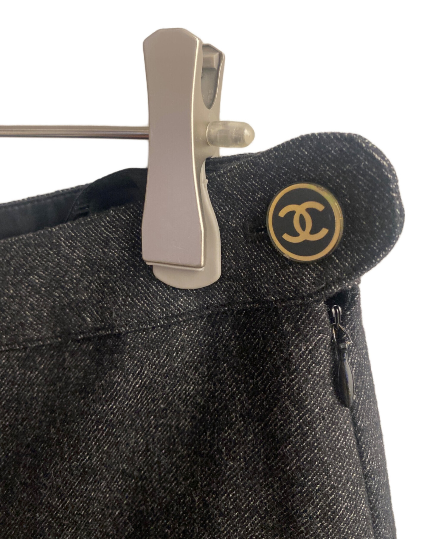CHANEL シャネル パンツ 42 美品 中古・古着通販】CHANEL (シャネル) ウールパンツ グレー サイズ:42