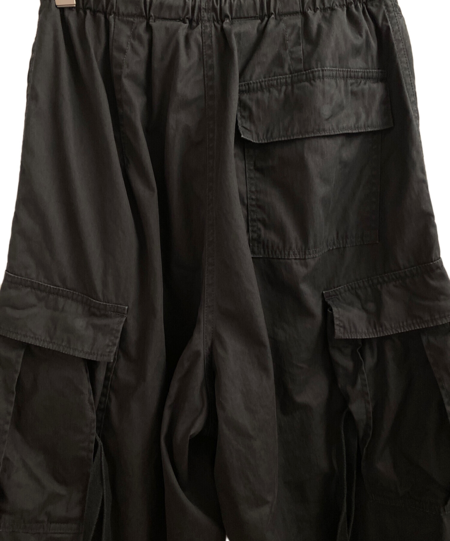 HYKE ブラック カーゴパンツ　未使用　XXL タグ付き 中古・古着通販】HYKE (ハイク) カーゴパンツ ブラック サイズ:2