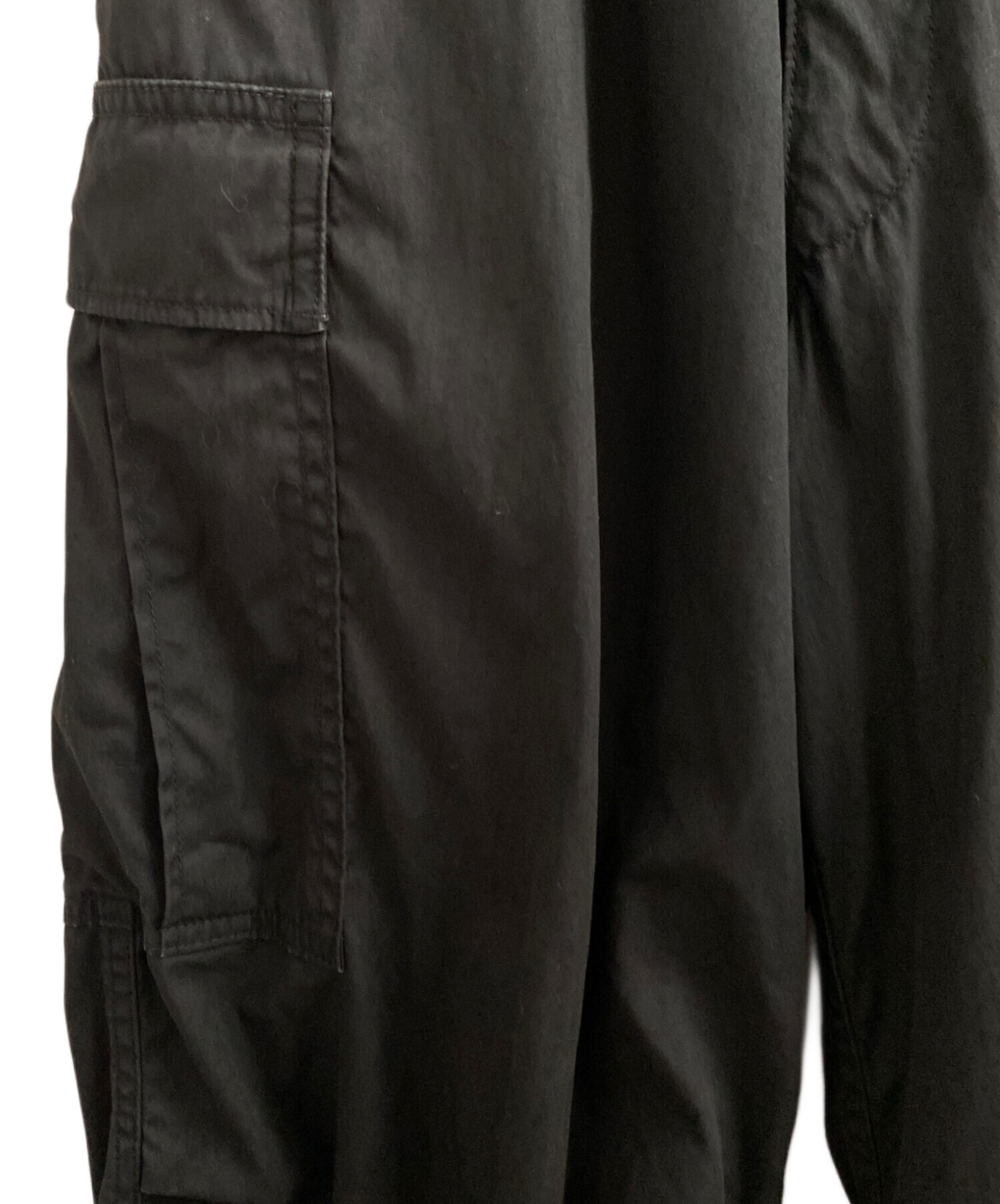 HYKE ブラック カーゴパンツ　未使用　XXL タグ付き 中古・古着通販】HYKE (ハイク) カーゴパンツ ブラック サイズ:2