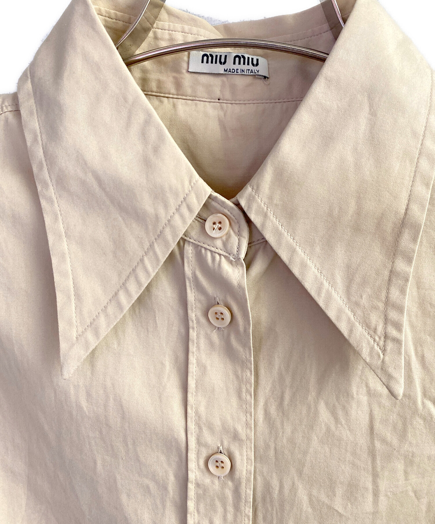 中古・古着通販】MIU MIU (ミュウミュウ) ノースリーブシャツ ベージュ 