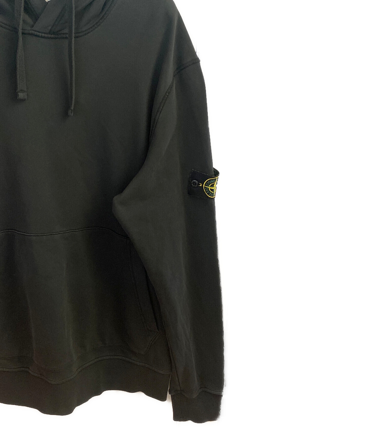 新品未使用 Lサイズ STONE  ワッペン パーカー 黒 中古・古着通販】STONE ISLAND (ストーンアイランド) ワッペンロゴ