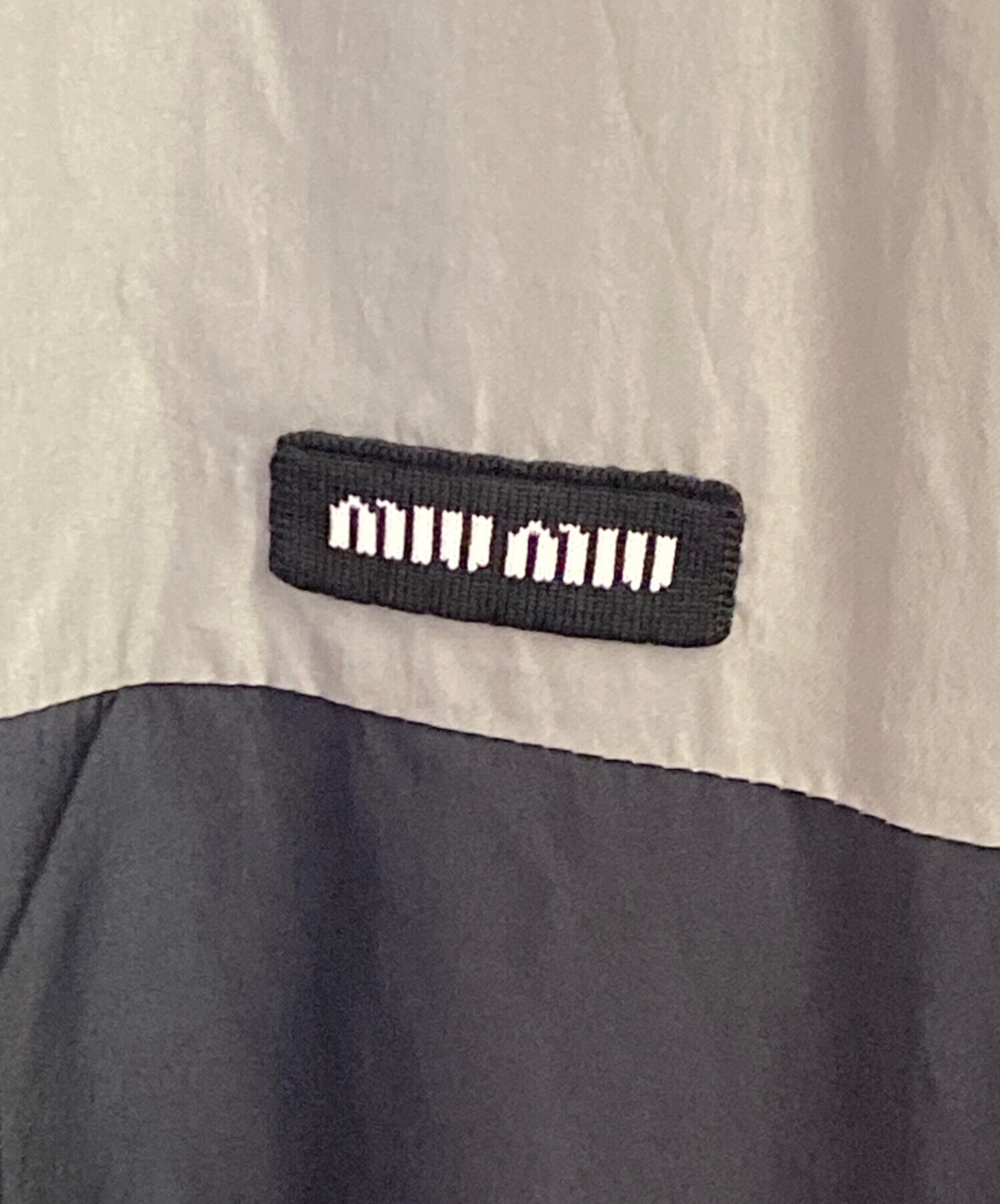 いらない服売ります 中古・古着通販】MIU MIU (ミュウミュウ) ジプアップブルゾン グレー