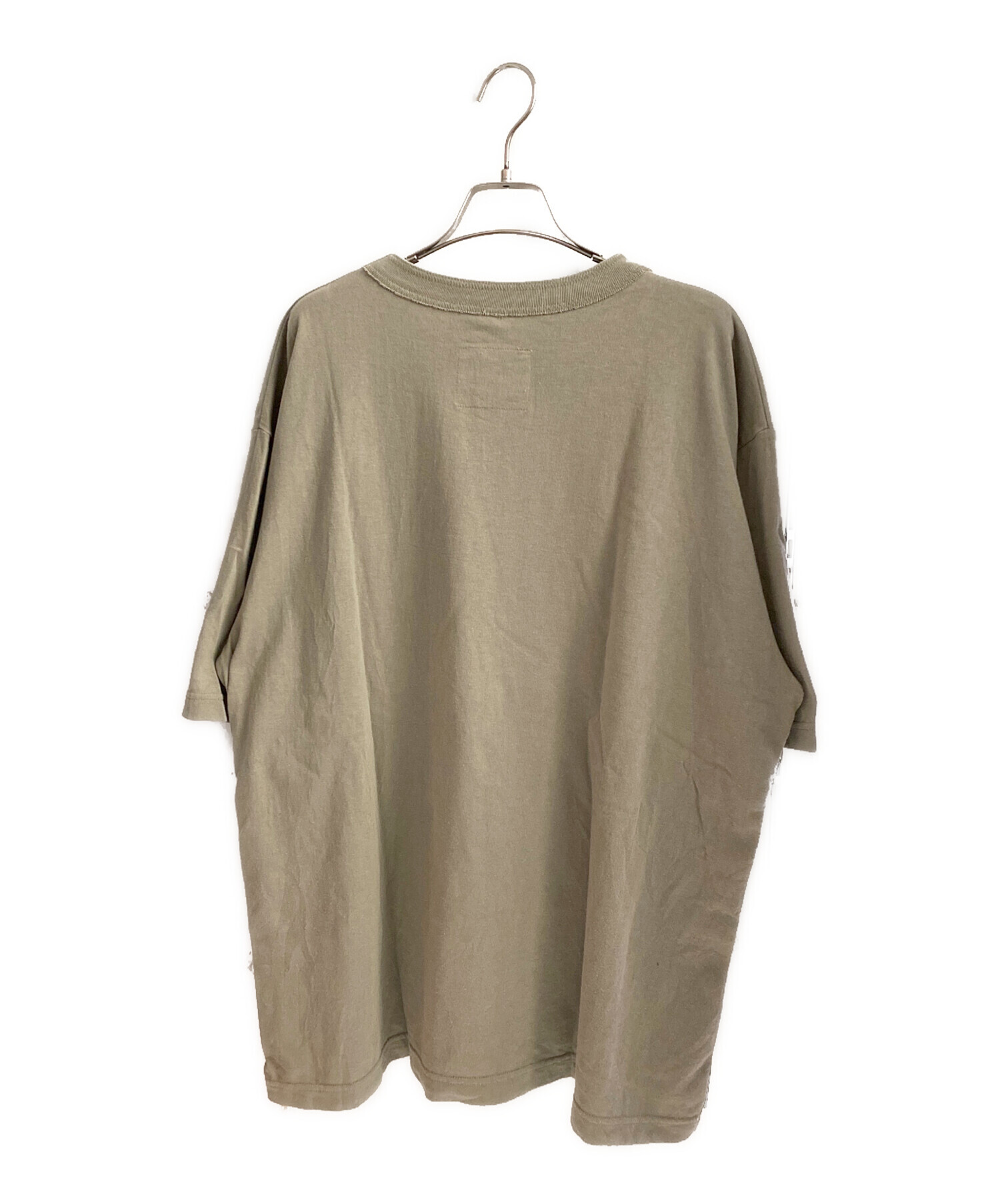 中古・古着通販】sacai (サカイ) Eric Haze Patch T-Shirt カーキ