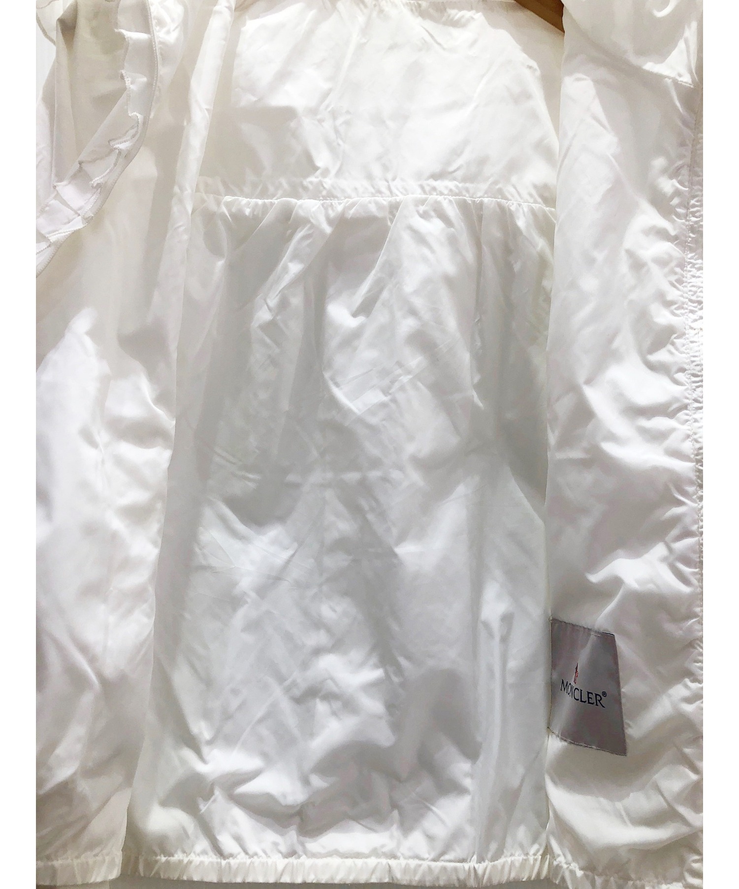 未使用　モンクレール　フリルナイロンパーカー　MONCLER MONCLER - 未使用 モンクレール フリルナイロンパーカー MONCLERの通販