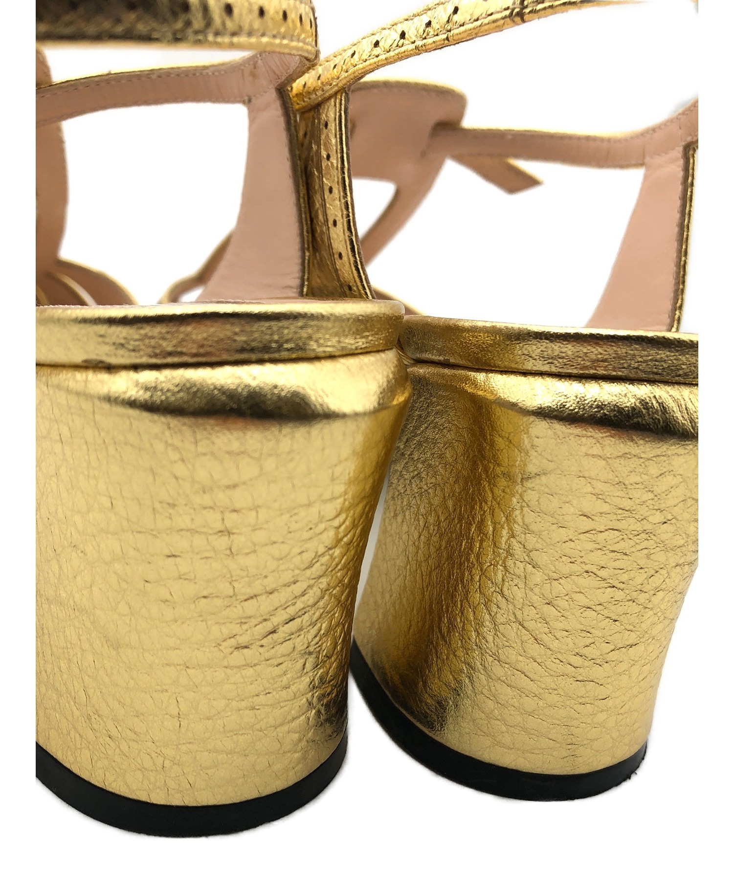 中古・古着通販】FENDI (フェンディ) ストラップサンダル ゴールド