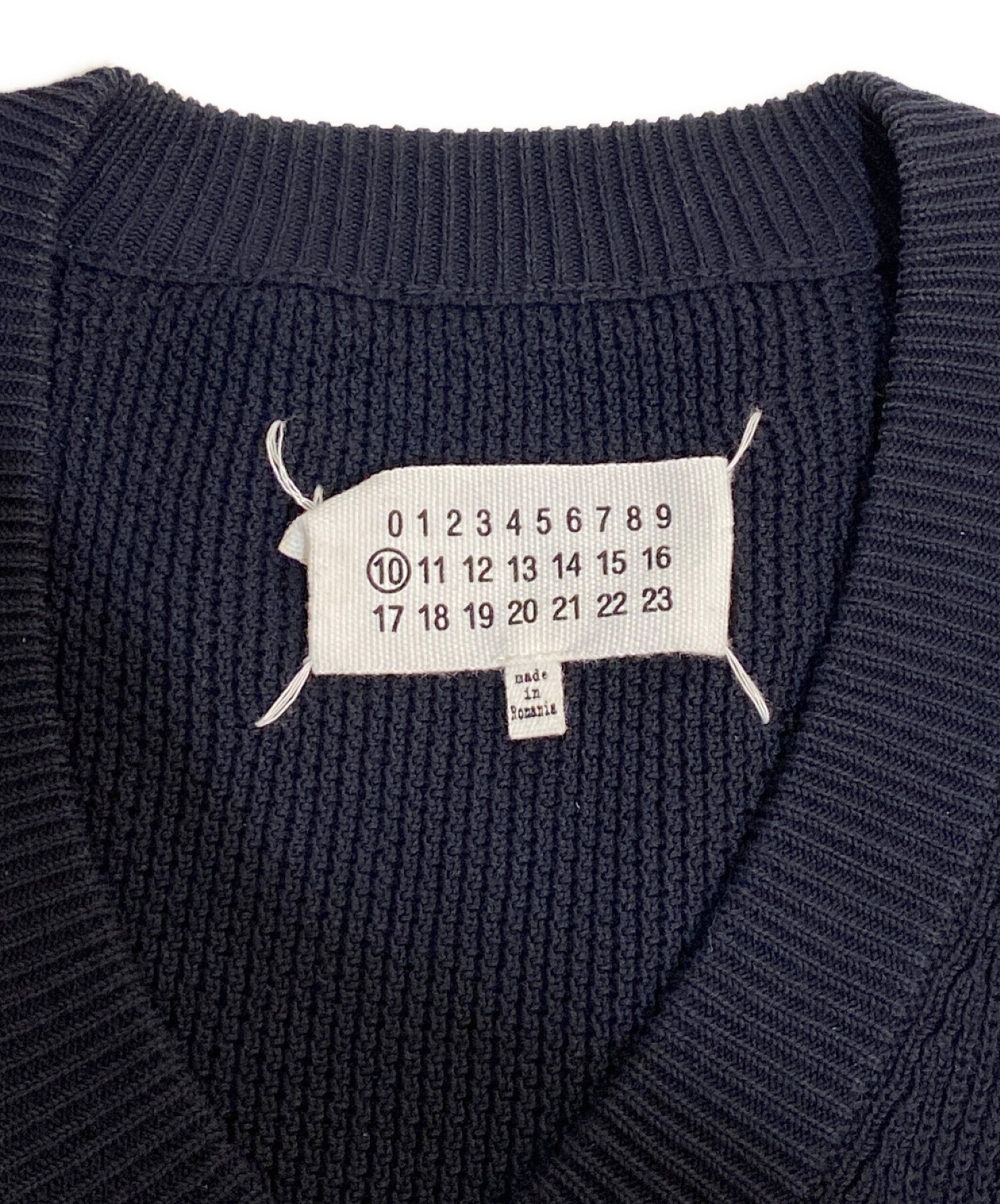 中古・古着通販】Maison Margiela (メゾンマルジェラ) Vネックニット