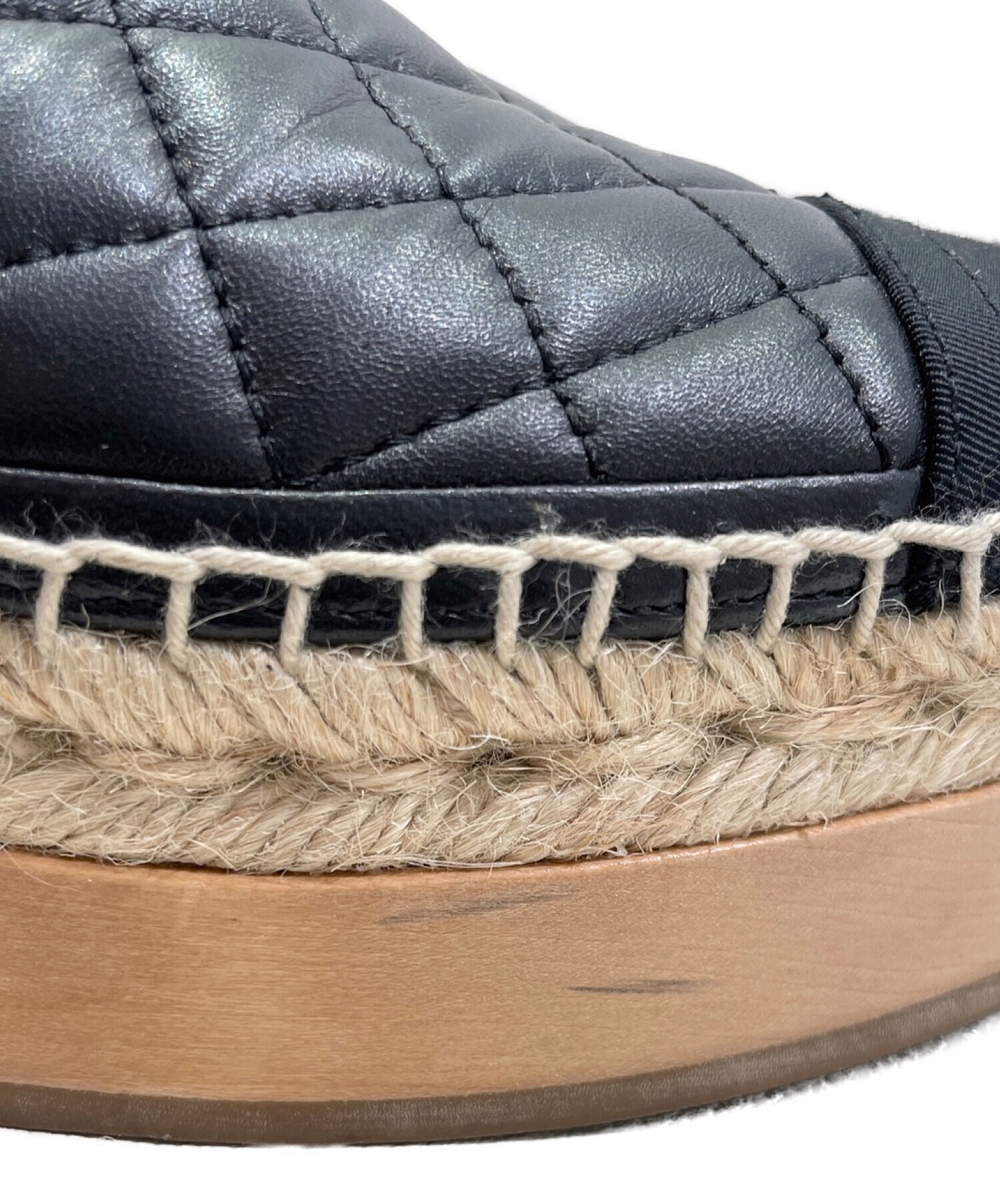 CHANEL マトラッセ　コココクーン キルティング　レザー　サボサンダル 中古・古着通販】CHANEL (シャネル) マトラッセサボサンダル ブラック