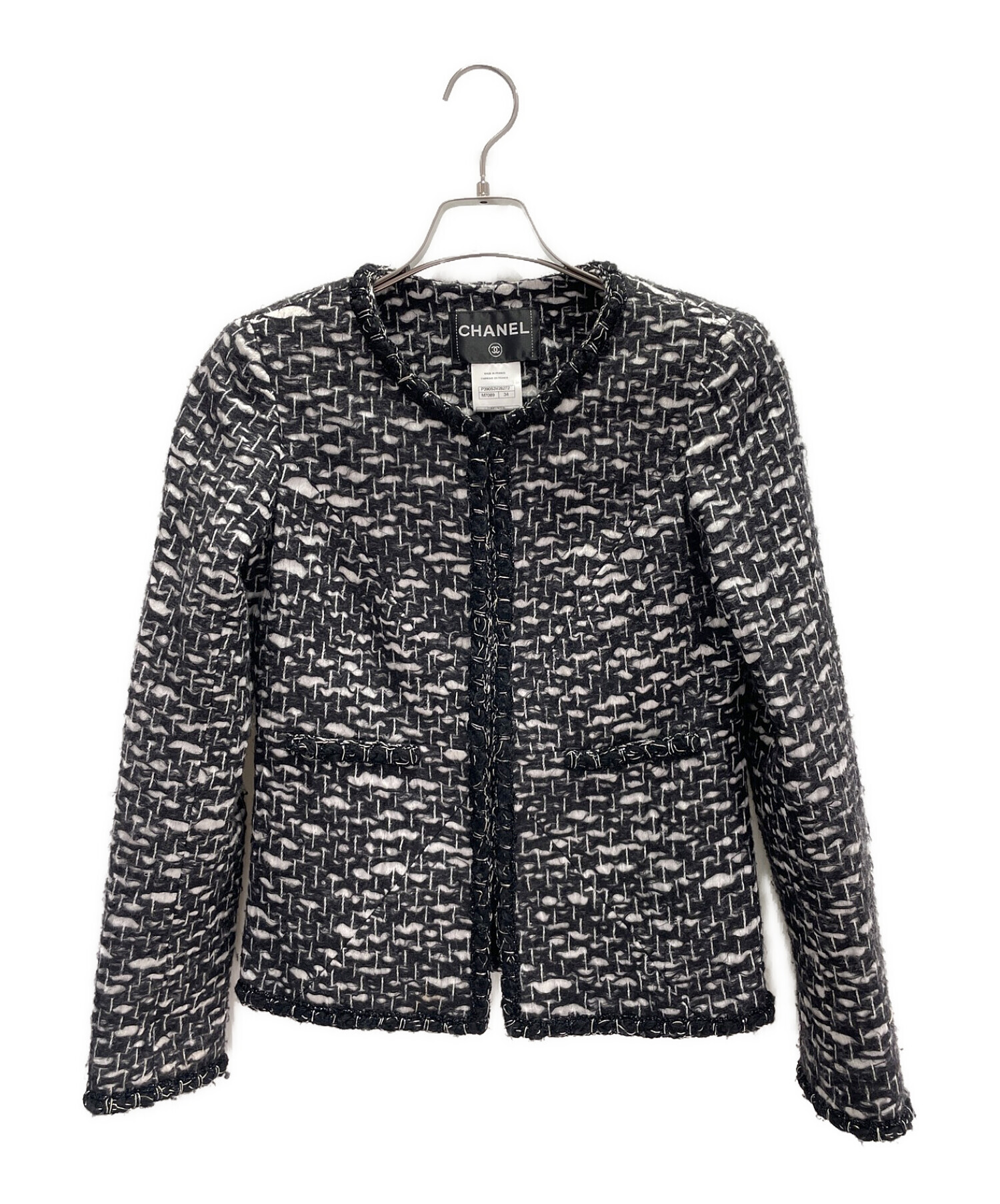 CHANEL ノーカラージャケット ホワイト/ブラック CHANEL シャネル ノーカラージャケット オフホワイトブラック