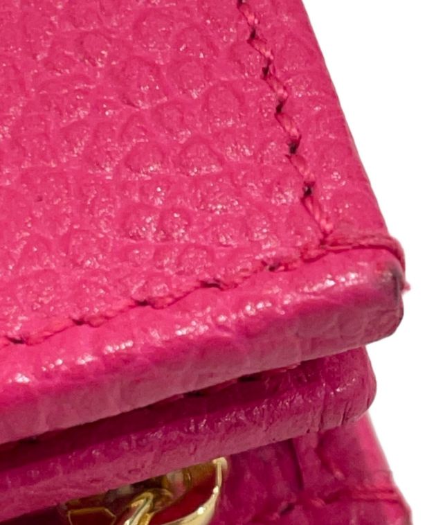 GUCCI 2つ折り財布 ショッキングピンク PINK レディース 女性 スリム コンパクト 本物 グッチ 中古・古着通販】GUCCI (グッチ) 2つ折り財布 ショッキングピンク