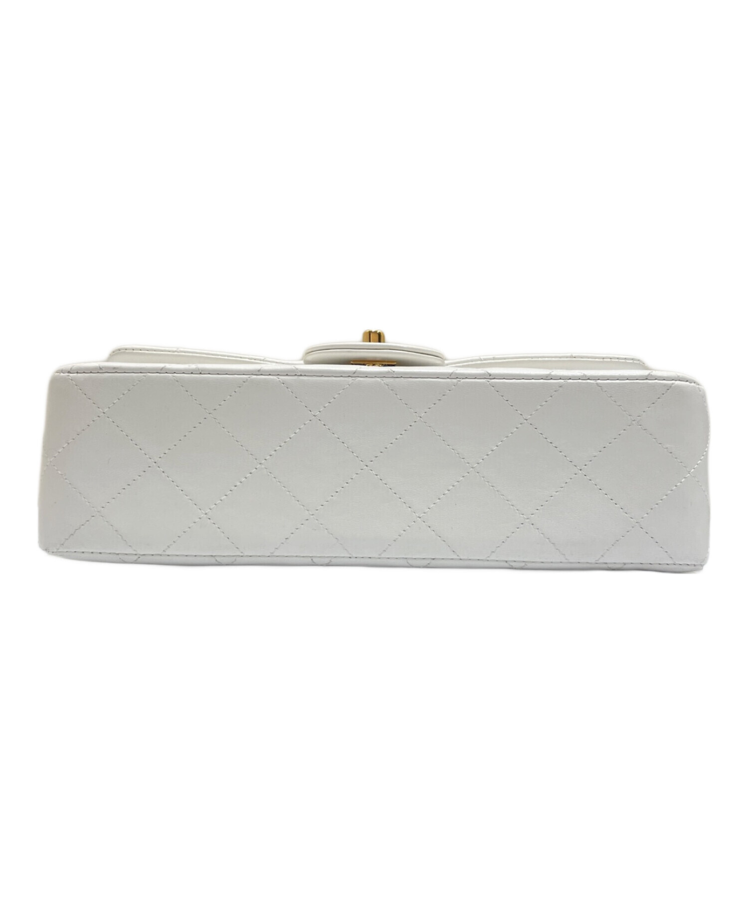 CHANEL シャネル マトラッセ ホワイト ジップパース ラムスキン 中古・古着通販】CHANEL (シャネル) マトラッセ23/ラムスキン ホワイト
