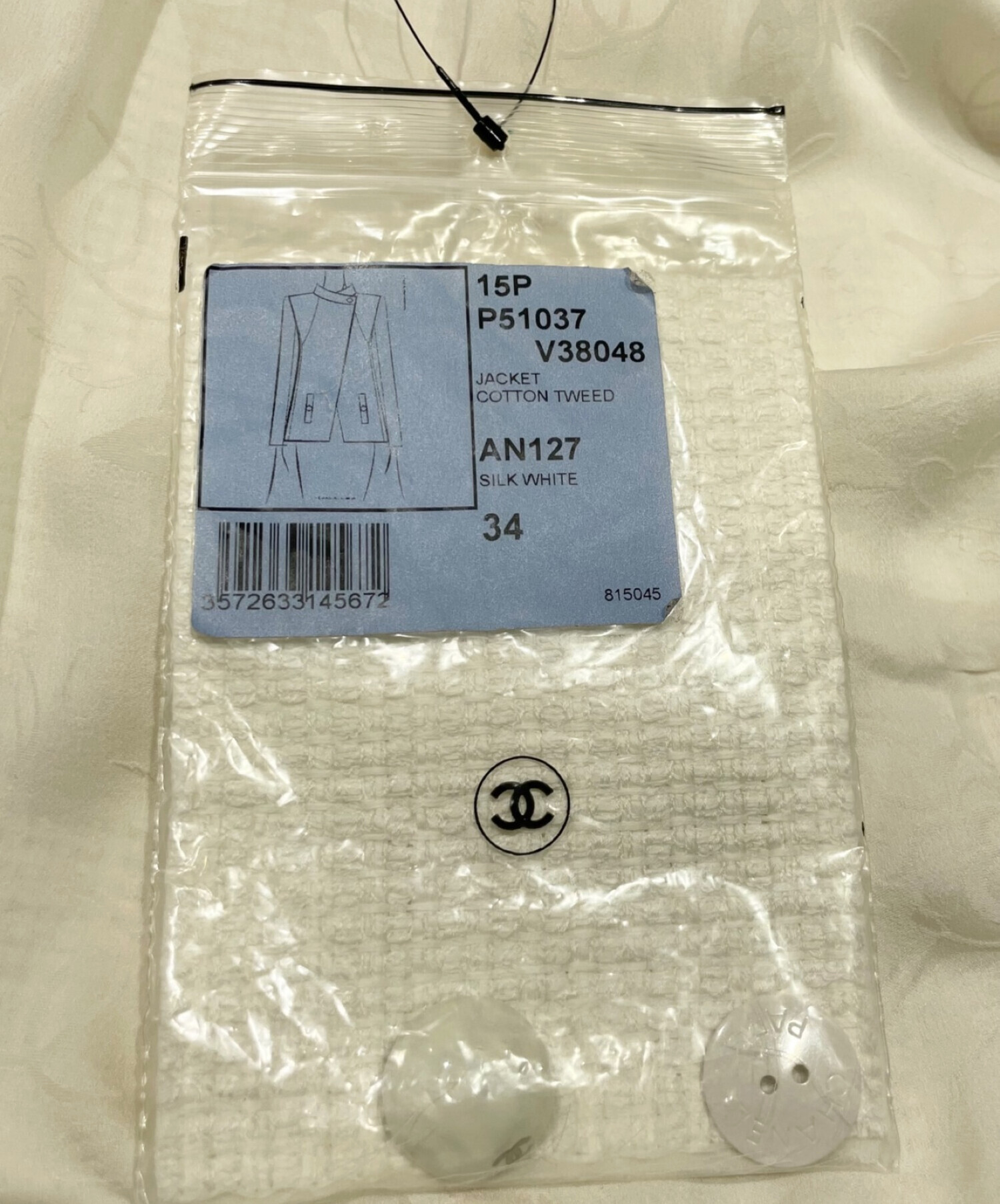 一度使用近年タグCHANEL 34 一度使用近年タグCHANEL 34