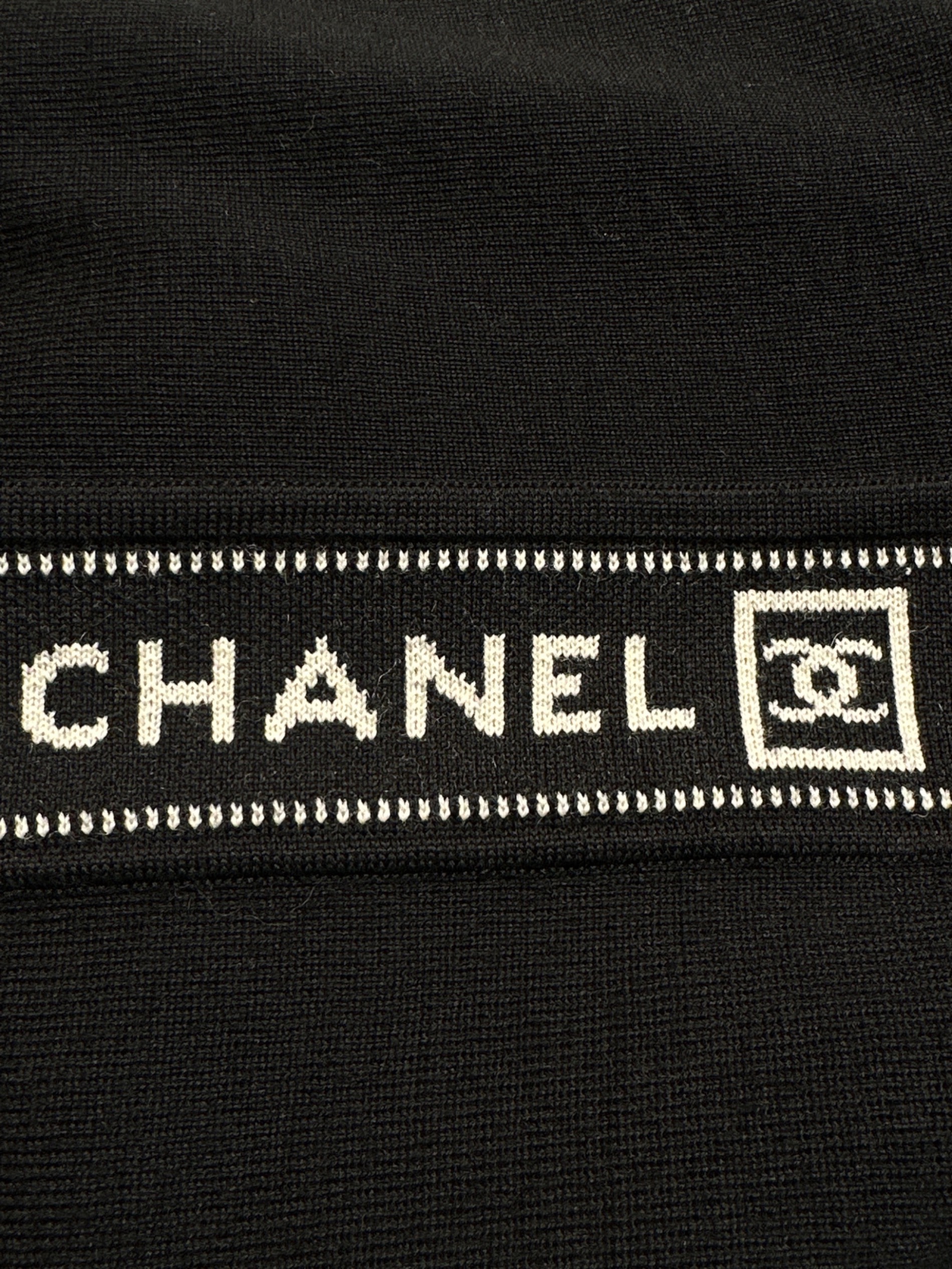 中古・古着通販】CHANEL (シャネル) テープロゴタートルネックニット