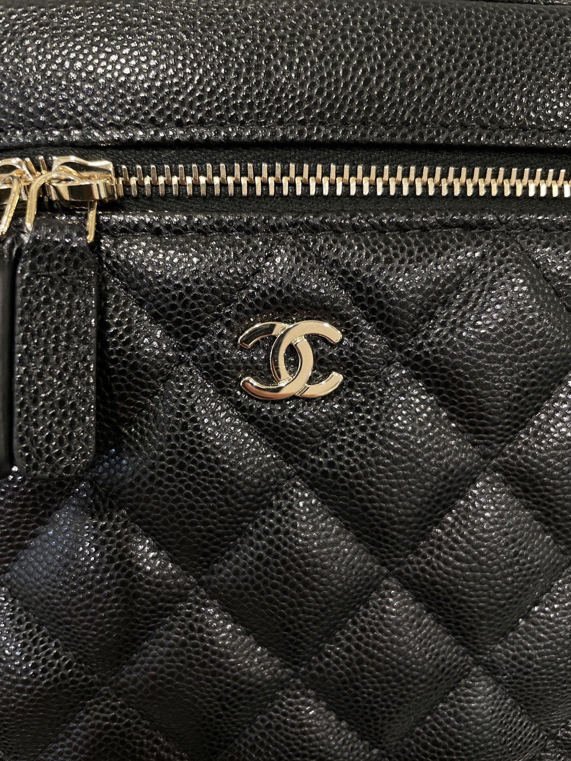mtp@r専用 CHANEL ブラック　バニティ　ポーチ 中古・古着通販】CHANEL (シャネル) タイムレスクラシック バニティ